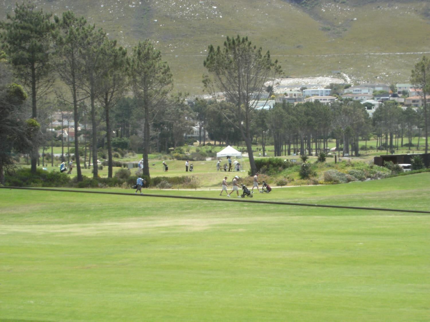 Campo de Golf Mulligans Golf Lodge