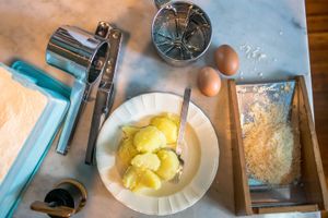 Actividad - Visita al mercado local y clase de cocina privada con almuerzo en la casa de un local en Rimini