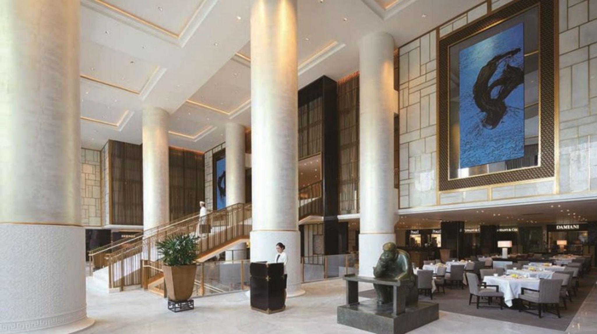 Vista Lobby The Peninsula Beijing