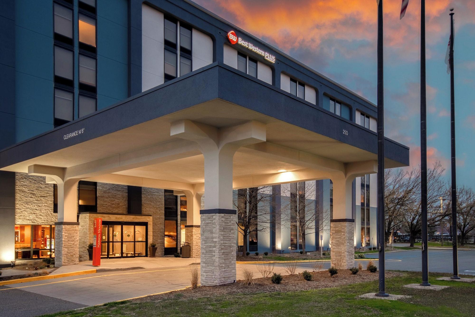 Vista Exterior Best Western Plus Meadowlands