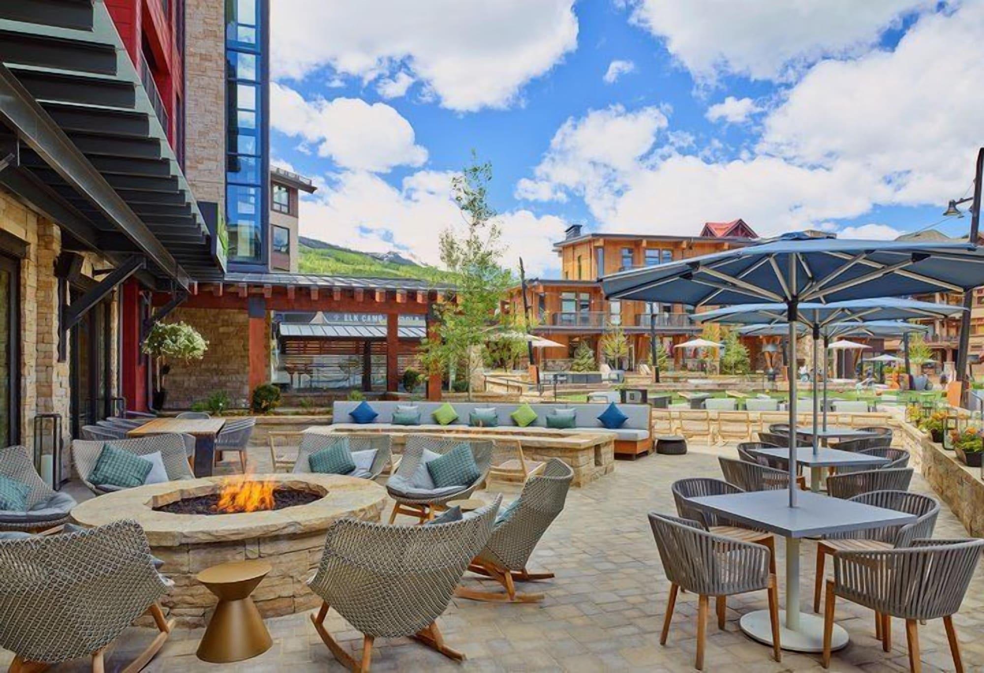 Vista Exterior Limelight Hotel Snowmass