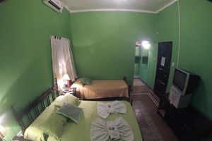 Alojamiento - Hostal Sante