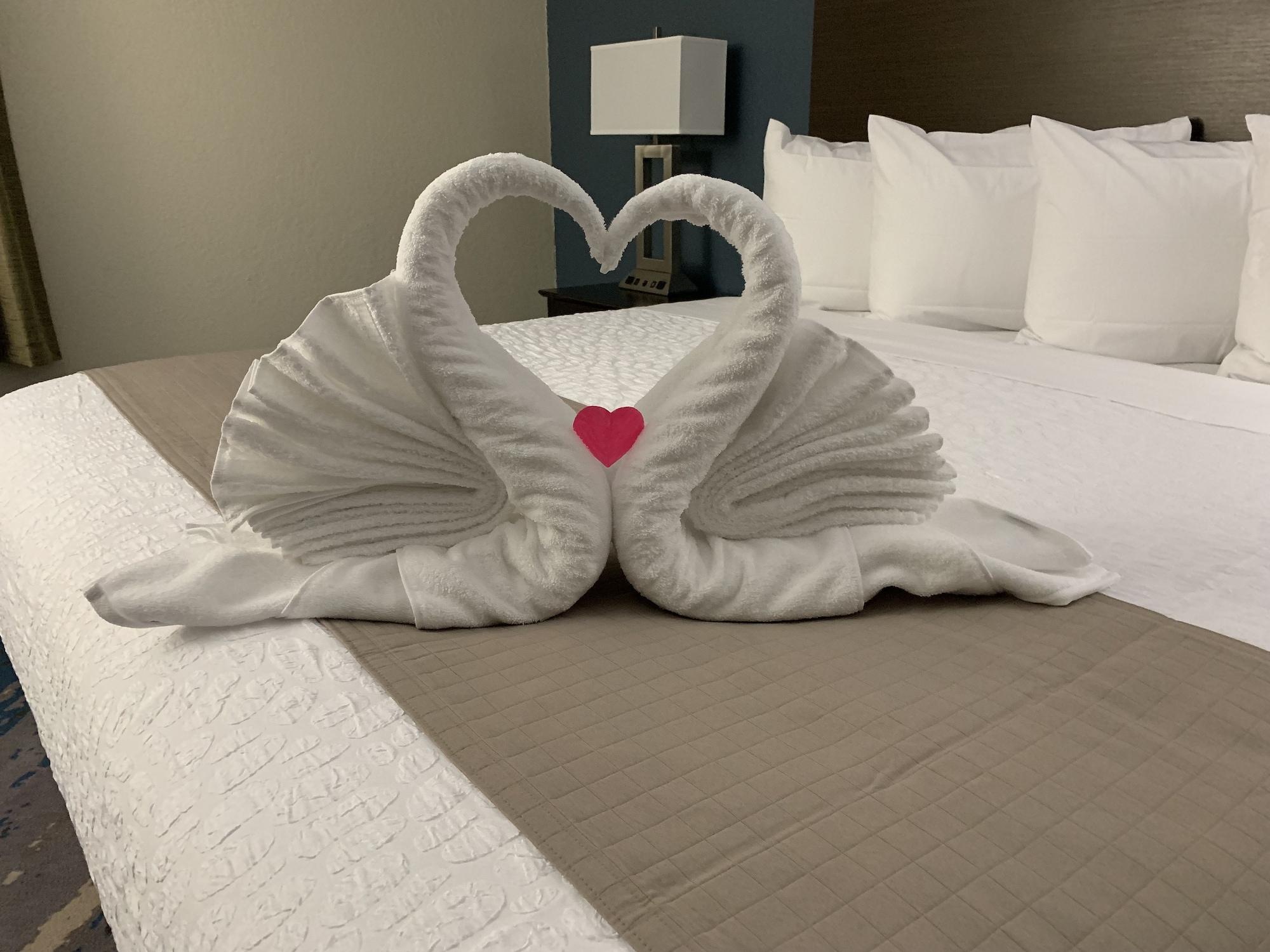 Habitación AmericInn by Wyndham Prairie du Chien