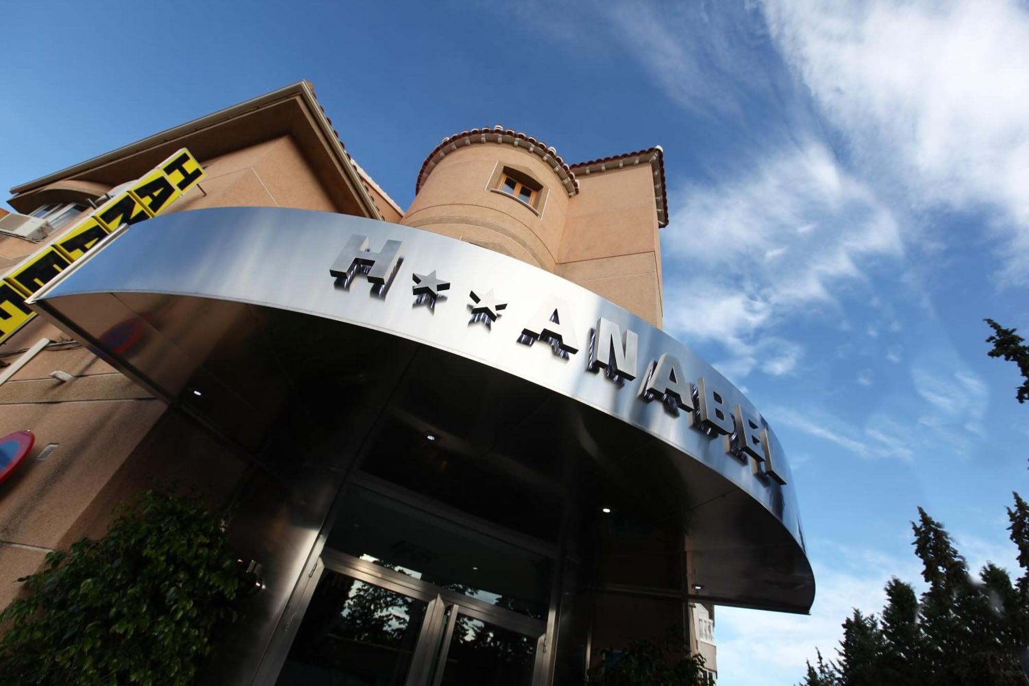 Vista Exterior Hotel Anabel Baza