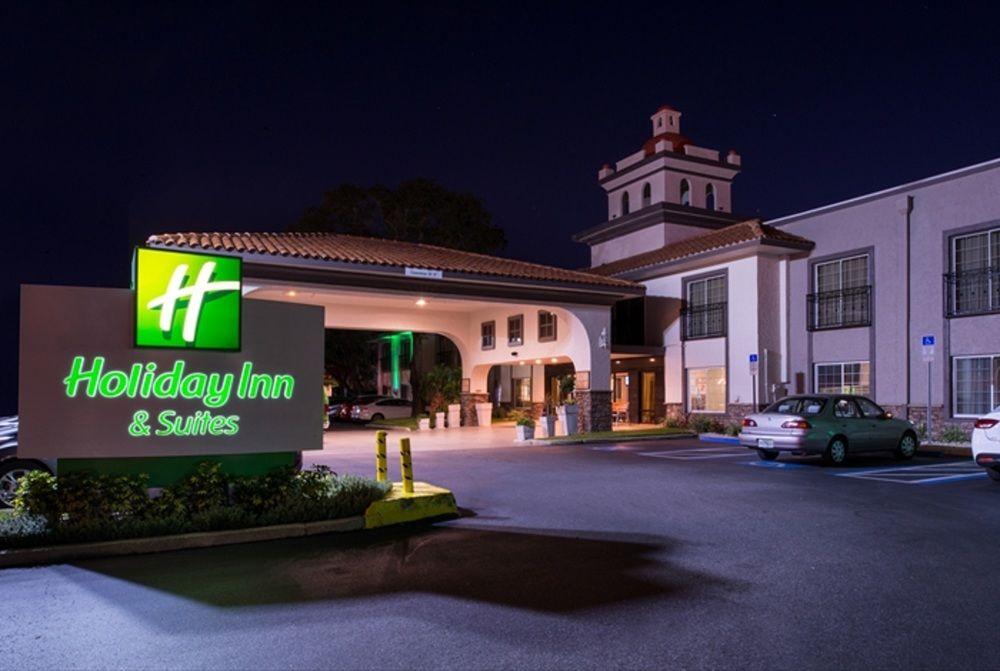 Vista Exterior Holiday Inn Hotel & Suites Tampa N - Busch Gardens Area