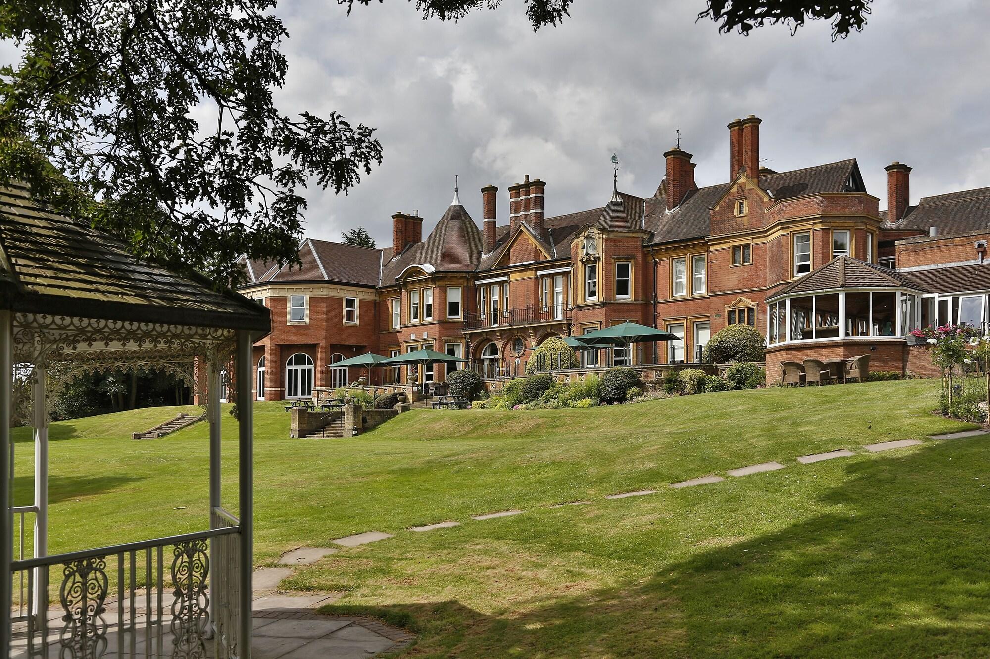 Vista Exterior Moor Hall Hotel, BW Premier Collection