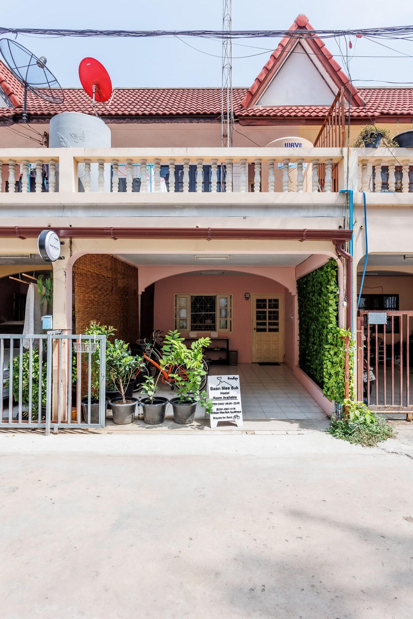Vista Exterior Baan Mee Suk Ayutthaya - Hostel