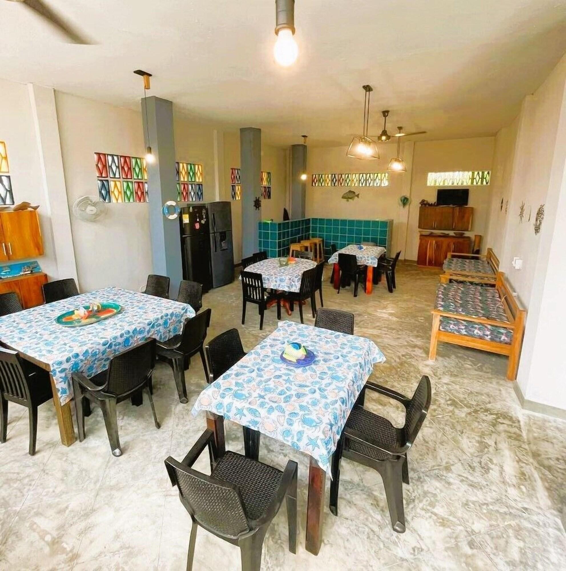 Restaurant Escapada Perfecta- Apartasuites Privadas
