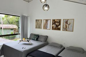 Alquiler Vacacional - Casa Praia do Forte with private lake, pets are beautiful!!!!