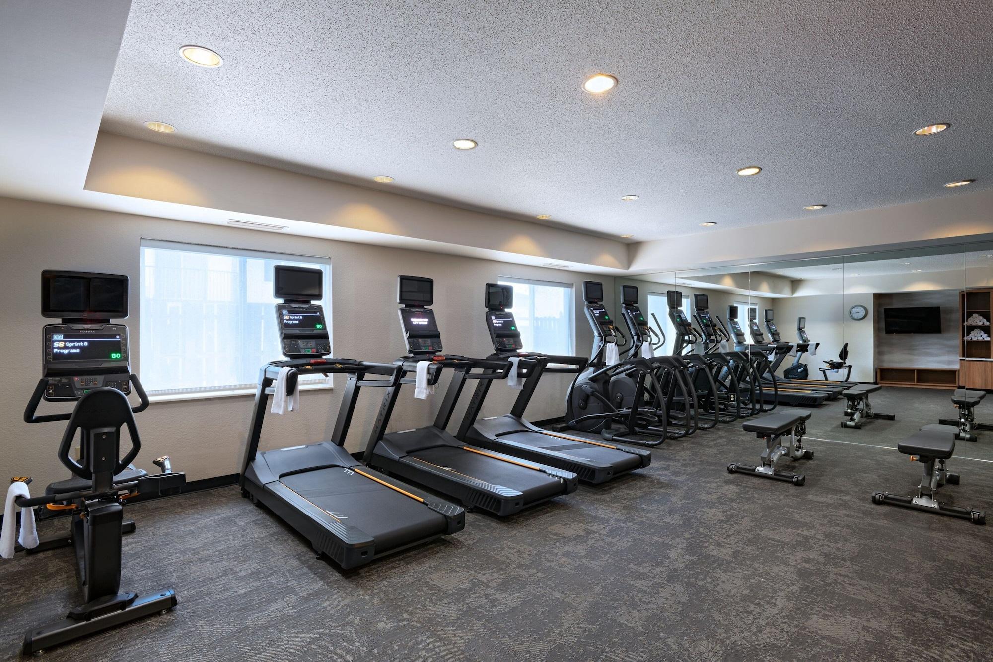 Gimnasio Fairfield Inn By Marriott Kansas City Airport