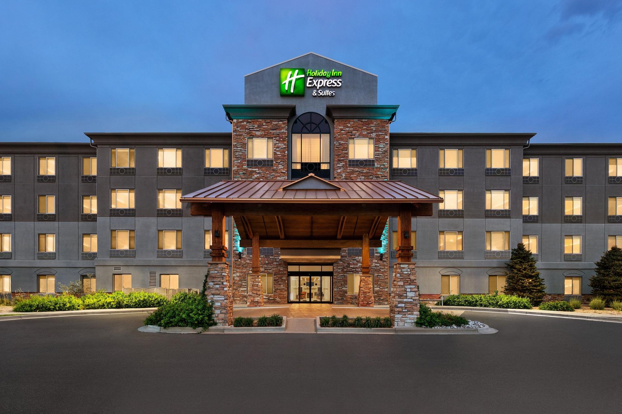 Varios Holiday Inn Express Hotel & Suites Denver Airport by IHG