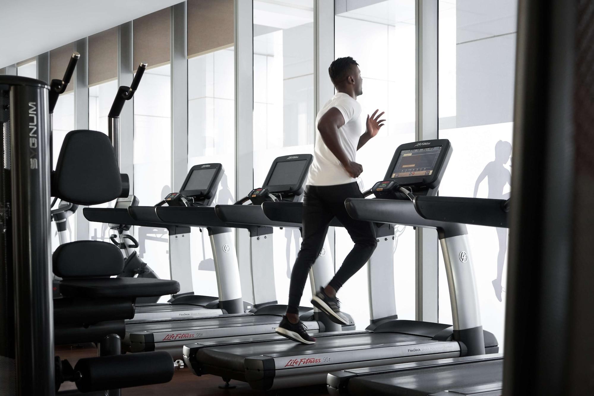 Gimnasio Anantara Downtown Dubai Hotel