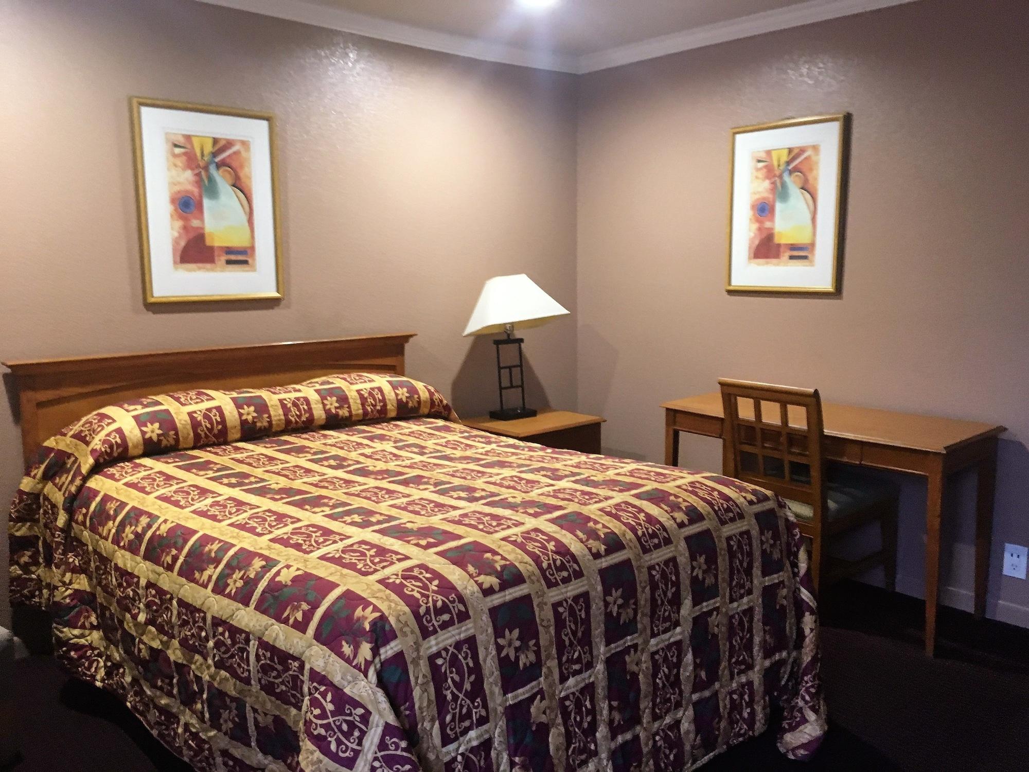Varios Mission Motel Lynwood