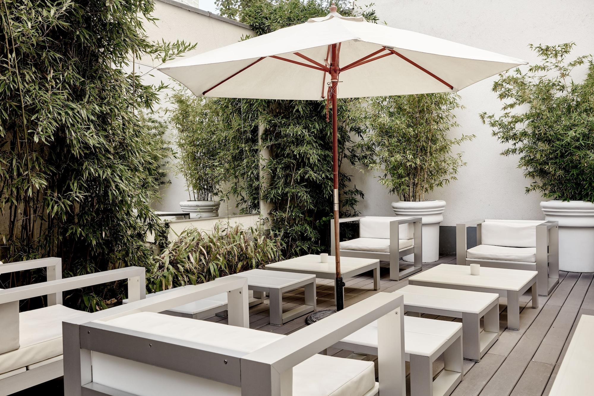 Vista Exterior The Pure, a Member of Design Hotels
