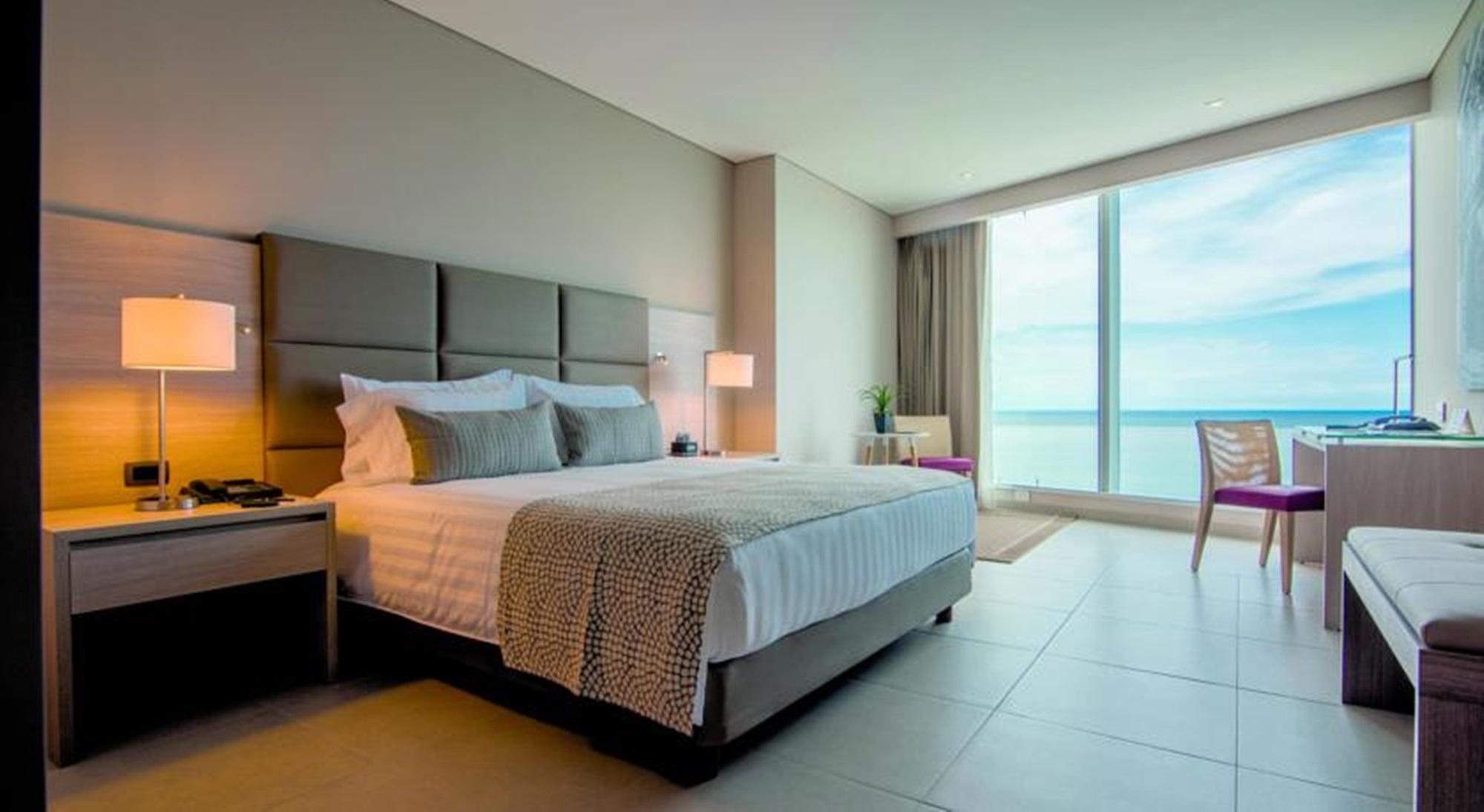Guest room Estelar Cartagena de Indias Hotel y Centro de Convenciones