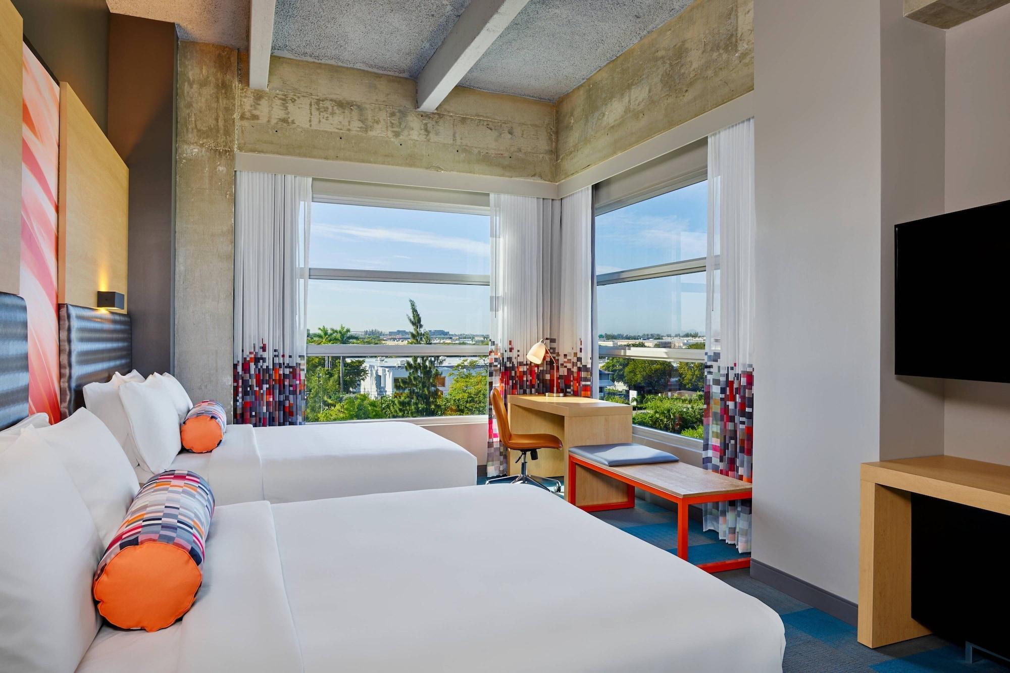 Habitación Aloft Miami Airport