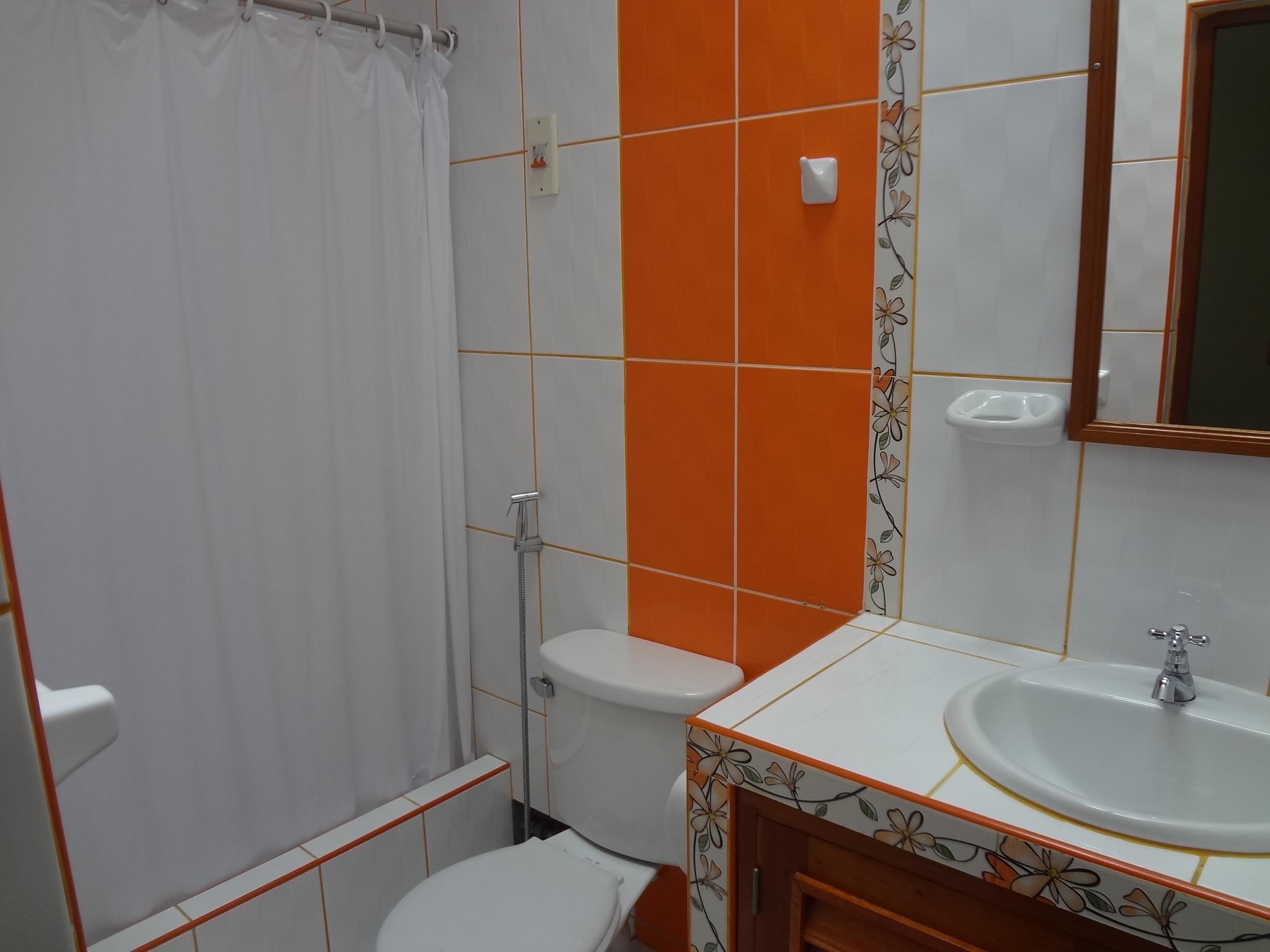 Baño Posada Allpahuayo