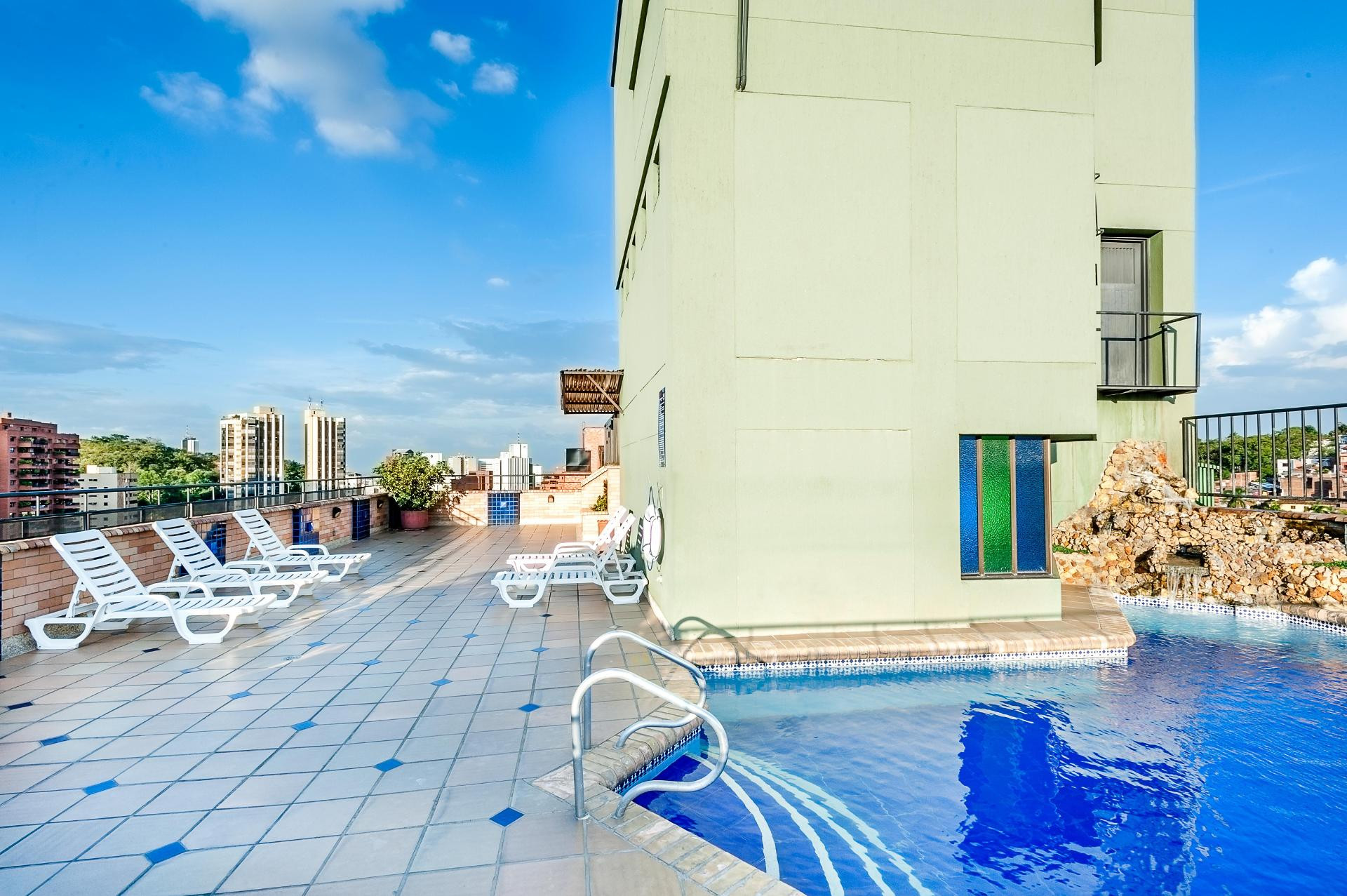Vista Piscina Hotel Obelisco