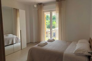 Alquiler Vacacional - Wide apartment on the hills 5 minutes far from the sea the city and the old town