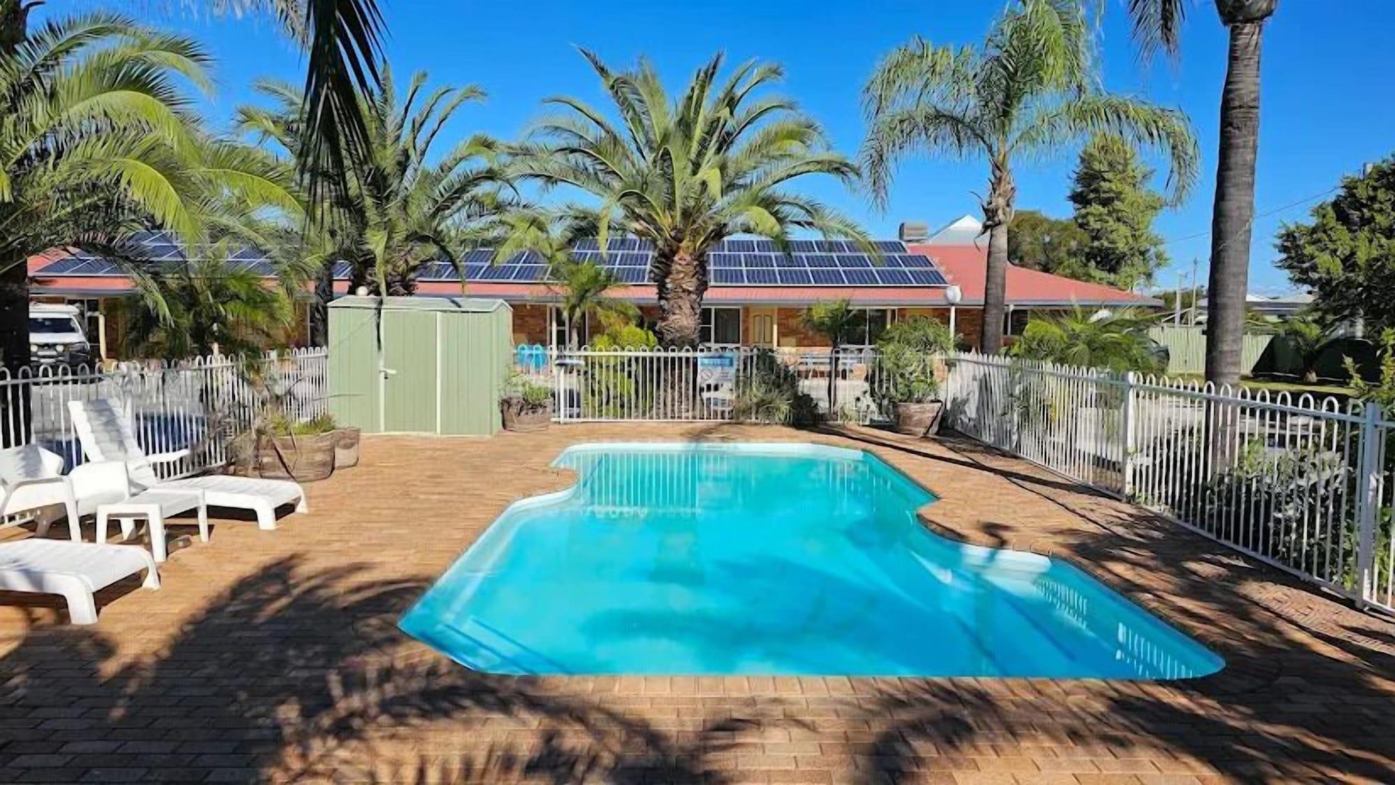 Varios Bellview Motel
