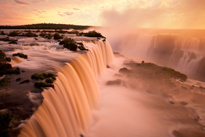 Actividad - Amanecer en las Cataratas + Desayuno