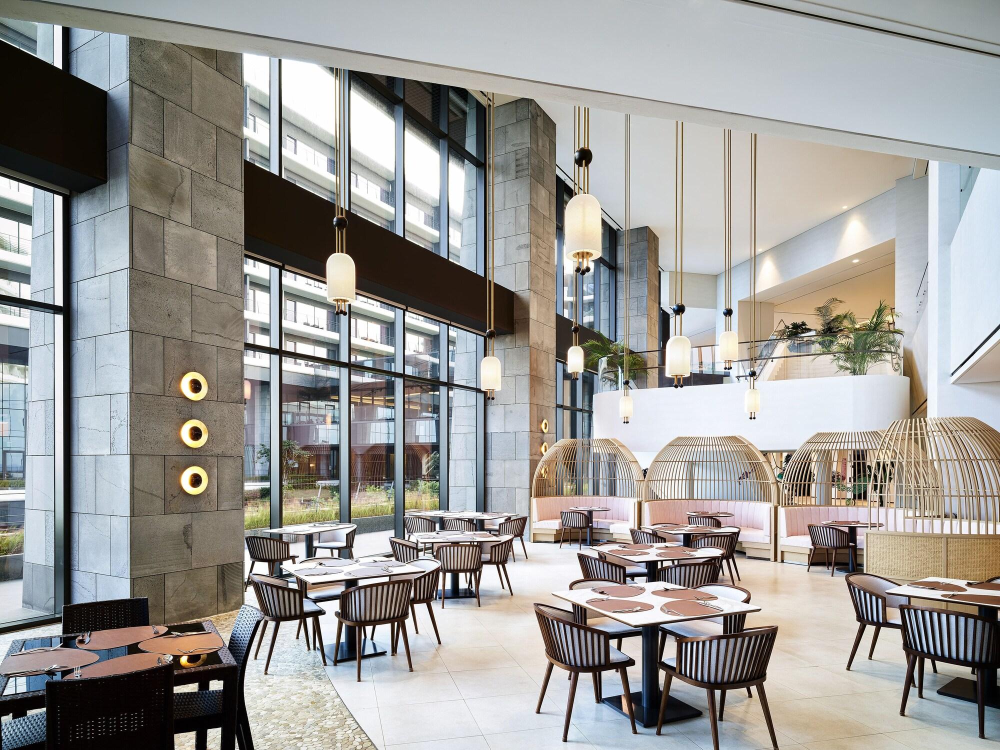 Restaurant Parnas Hotel Jeju