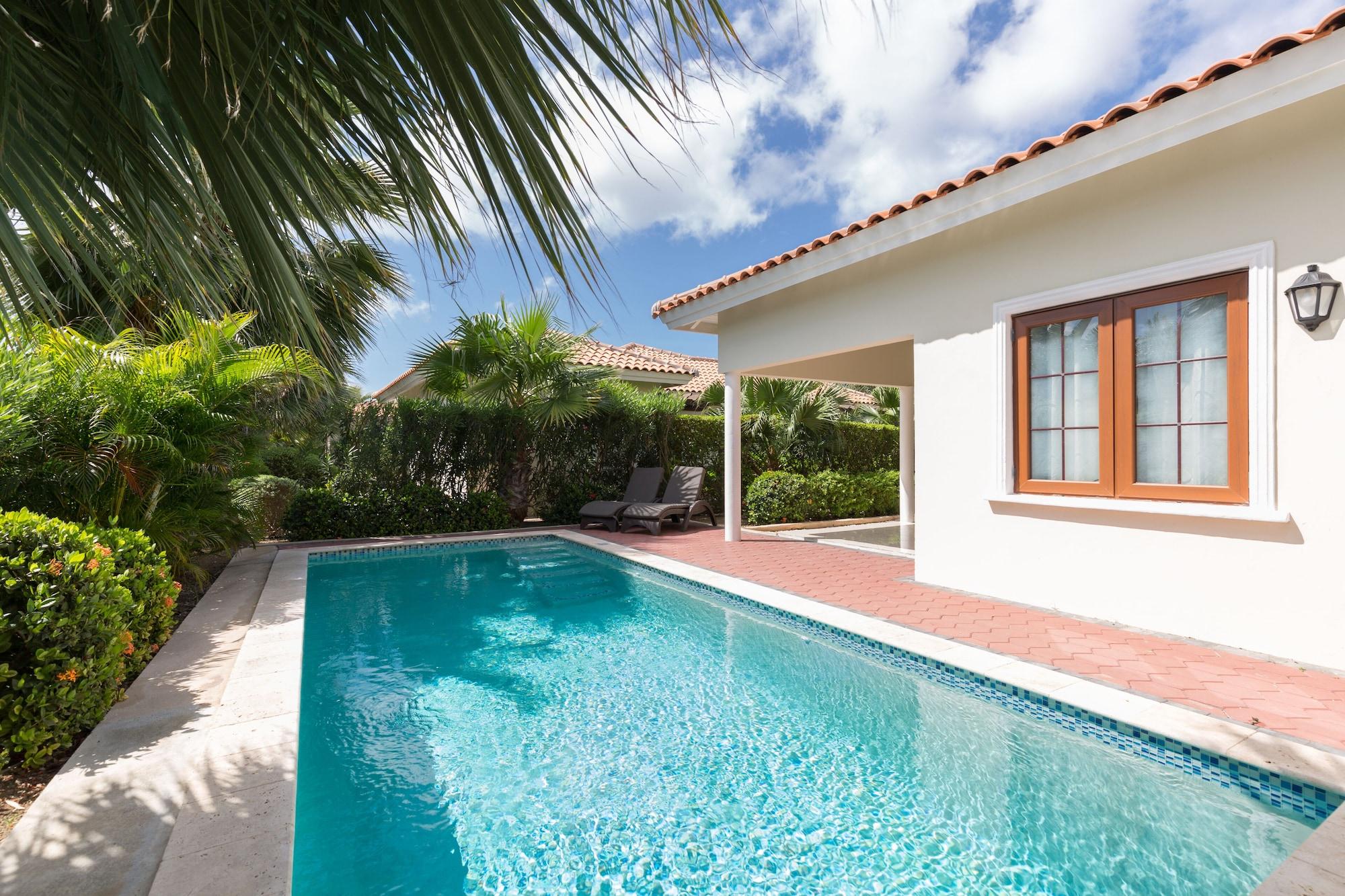Vista Exterior ACOYA Curacao Resort, Villas & Spa