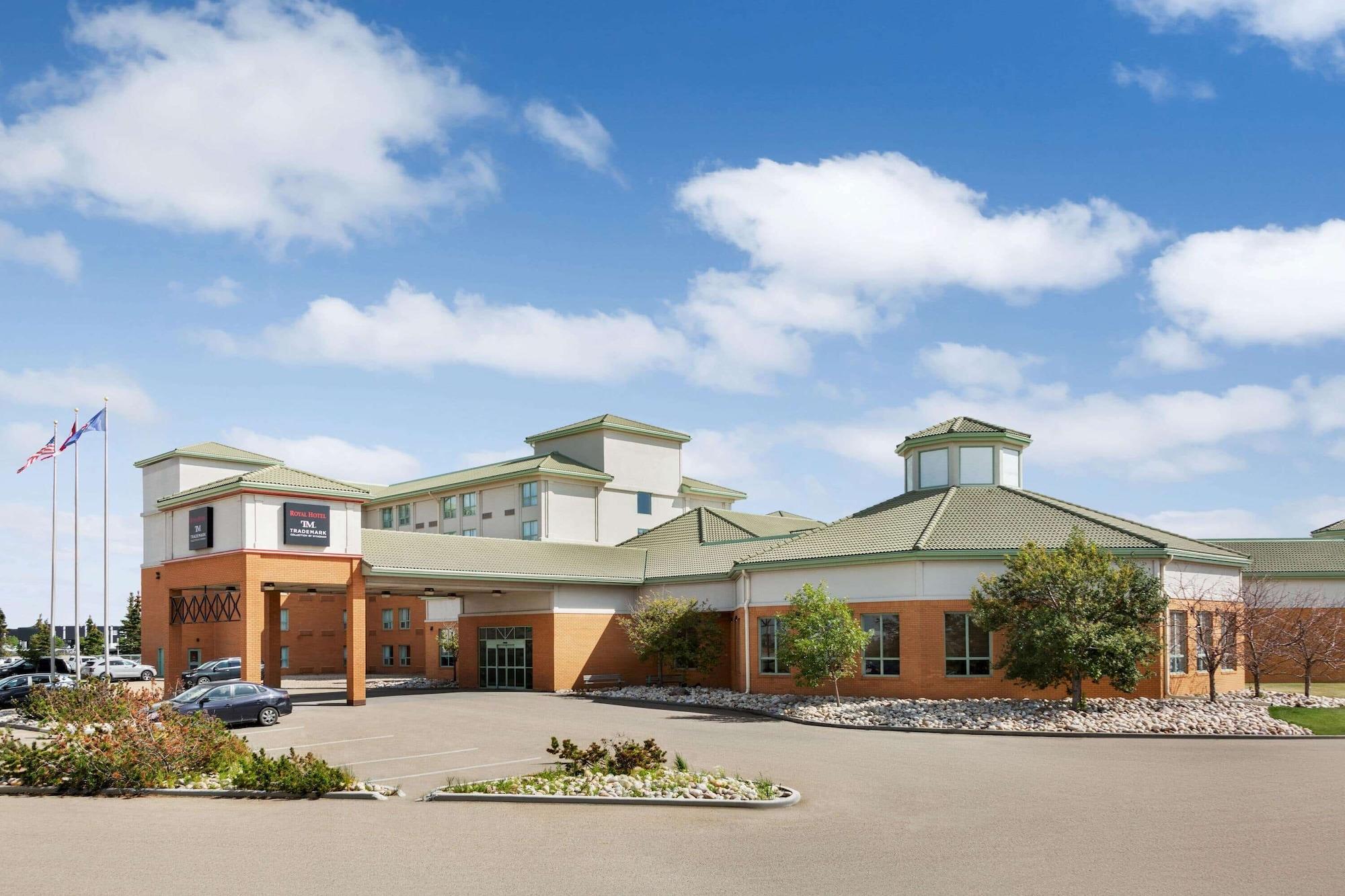 Vista Exterior Royal Hotel Edmonton Airport, Trademark Collection by Wyndham
