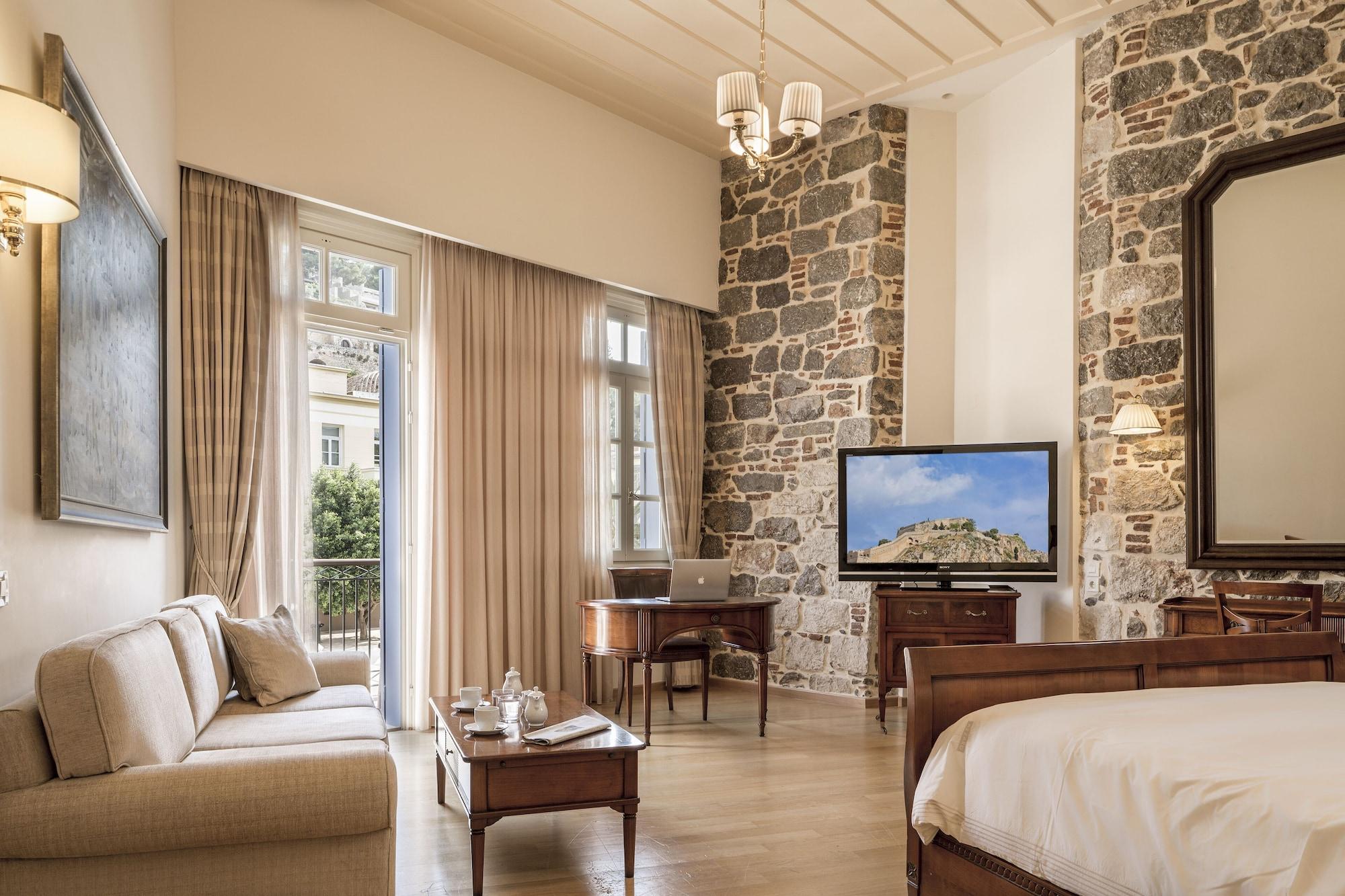 Varios Xenon Inn