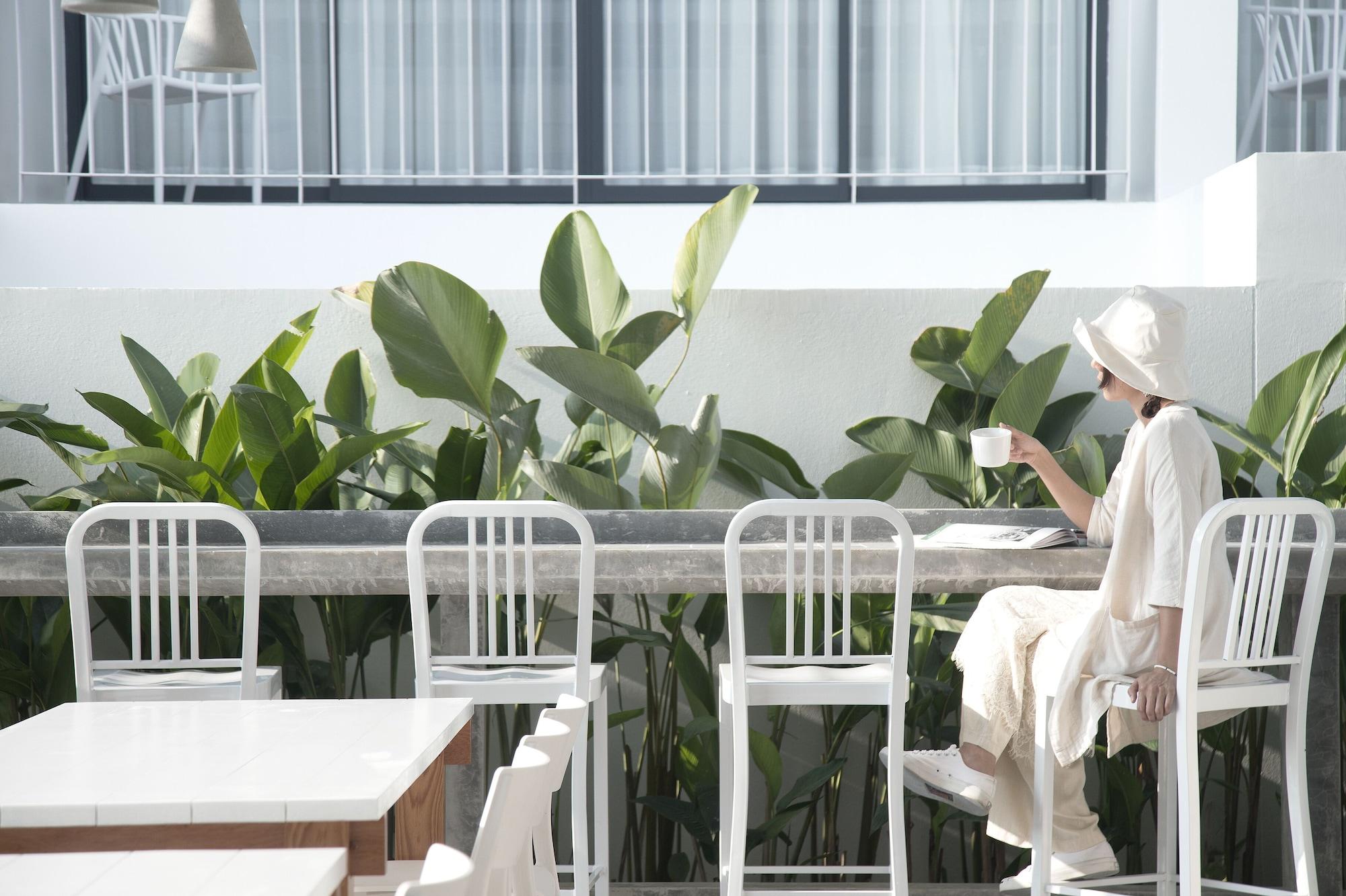 Bar/Salón Sook Hotel