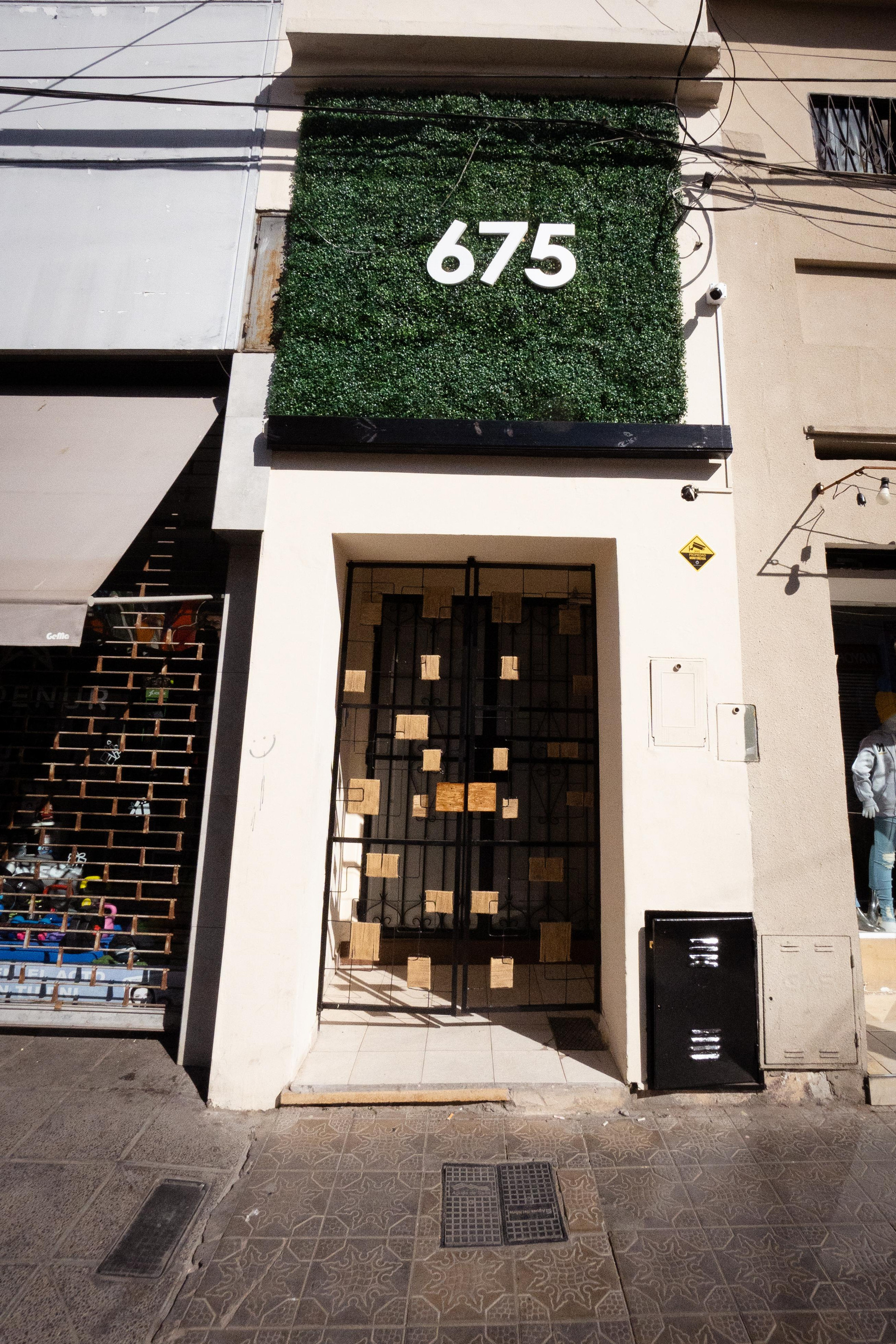 Vista Exterior Lead Pods Hostel