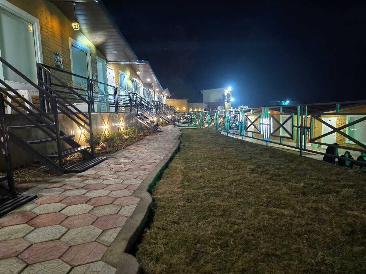 Vista Lobby Nature On The Rocks