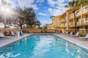 Alojamiento - La Quinta Inn by Wyndham Orlando Airport West