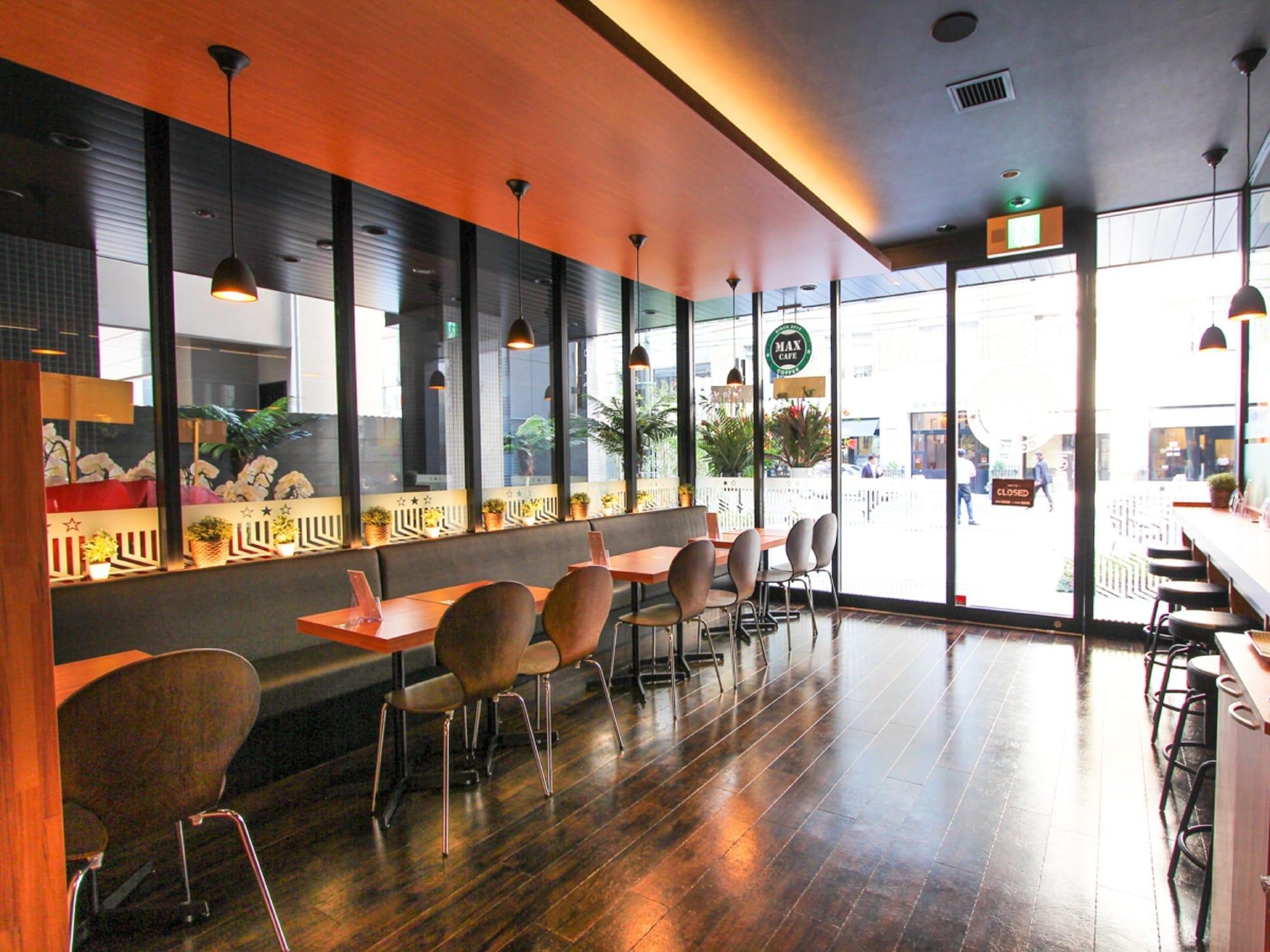 Bar/Salón Hotel Livemax Osaka Yodoyabashi
