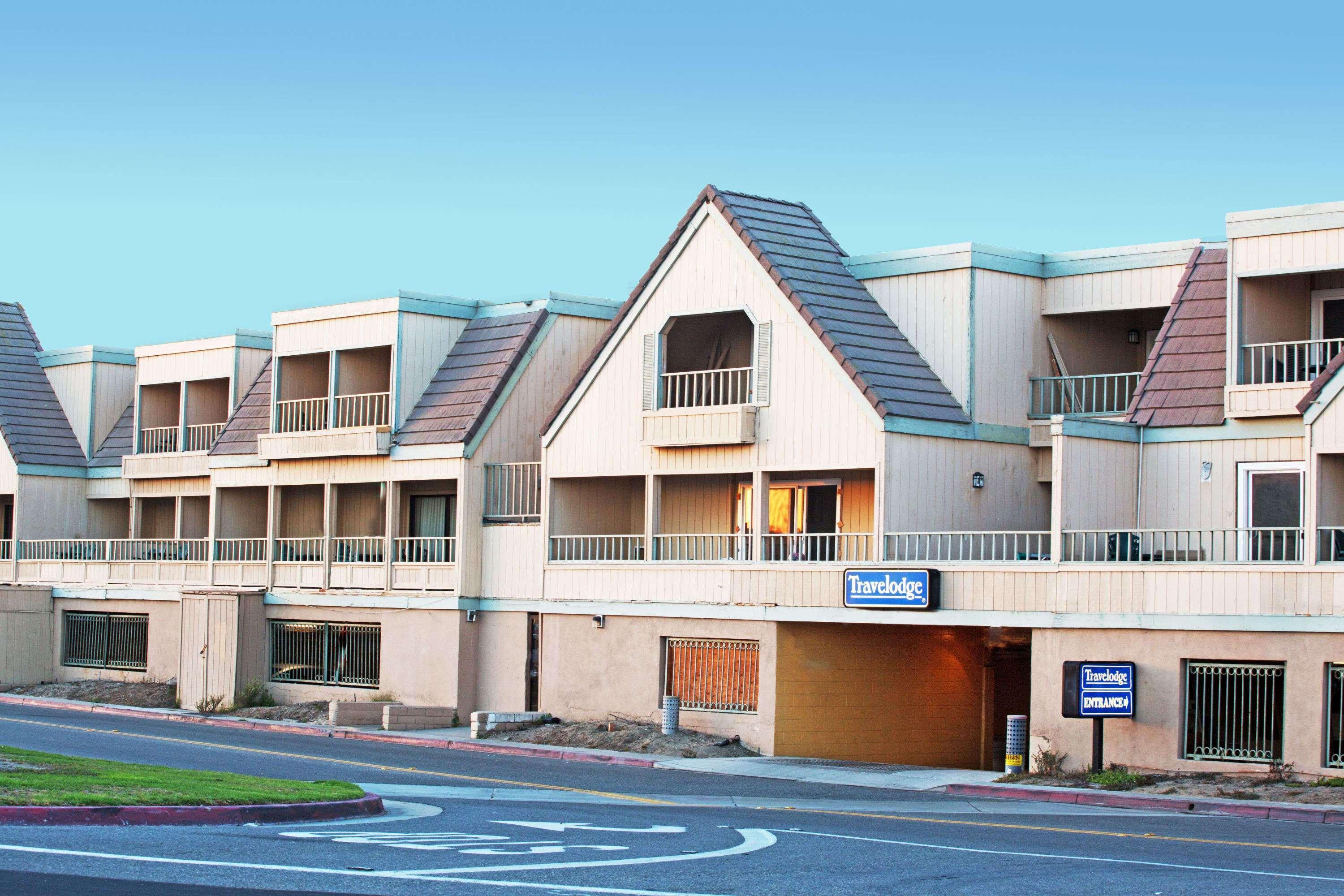 Vista Exterior Travelodge by Wyndham Ocean Front