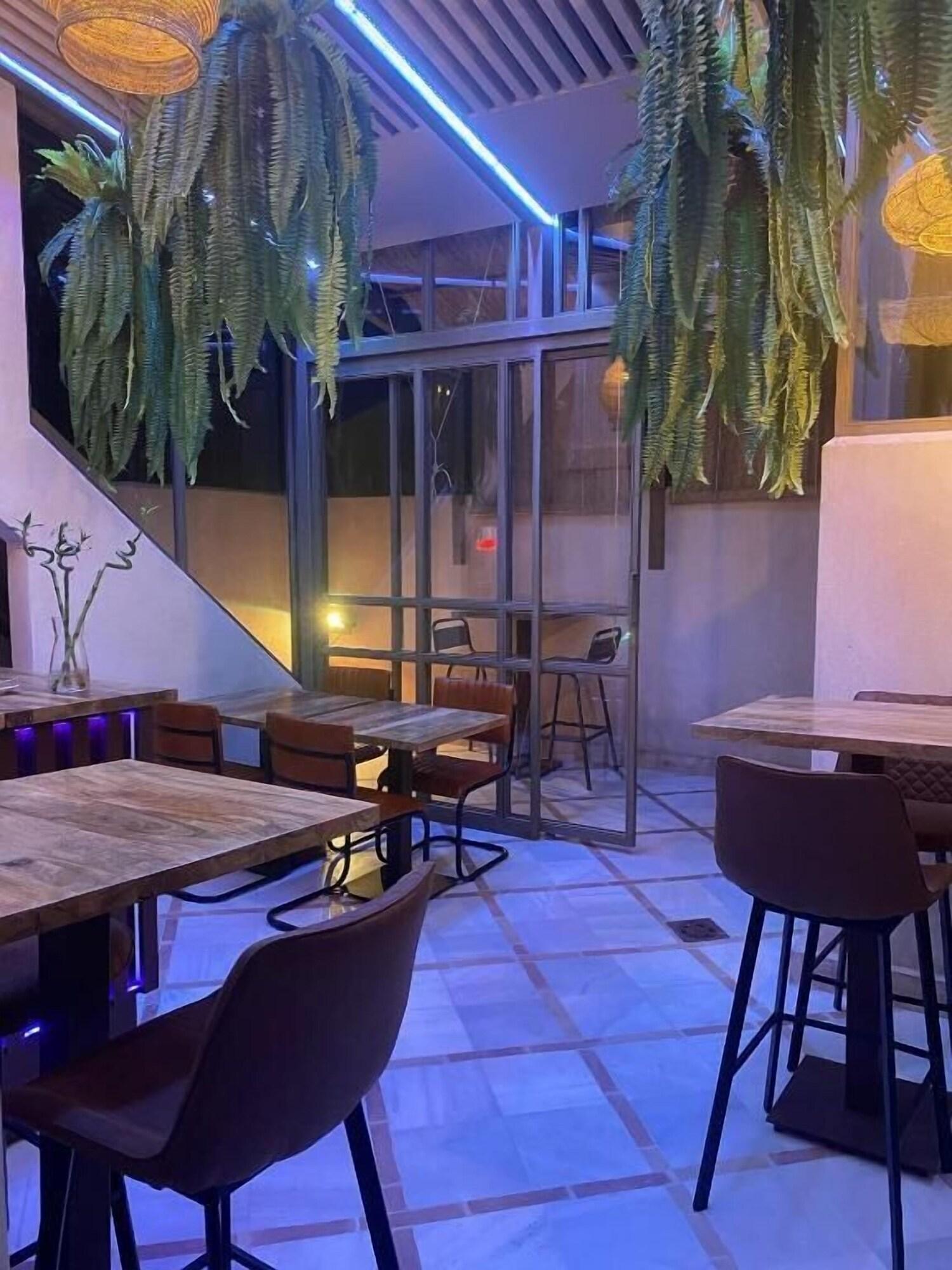 Restaurant La Posada del Limonero - Adults Only