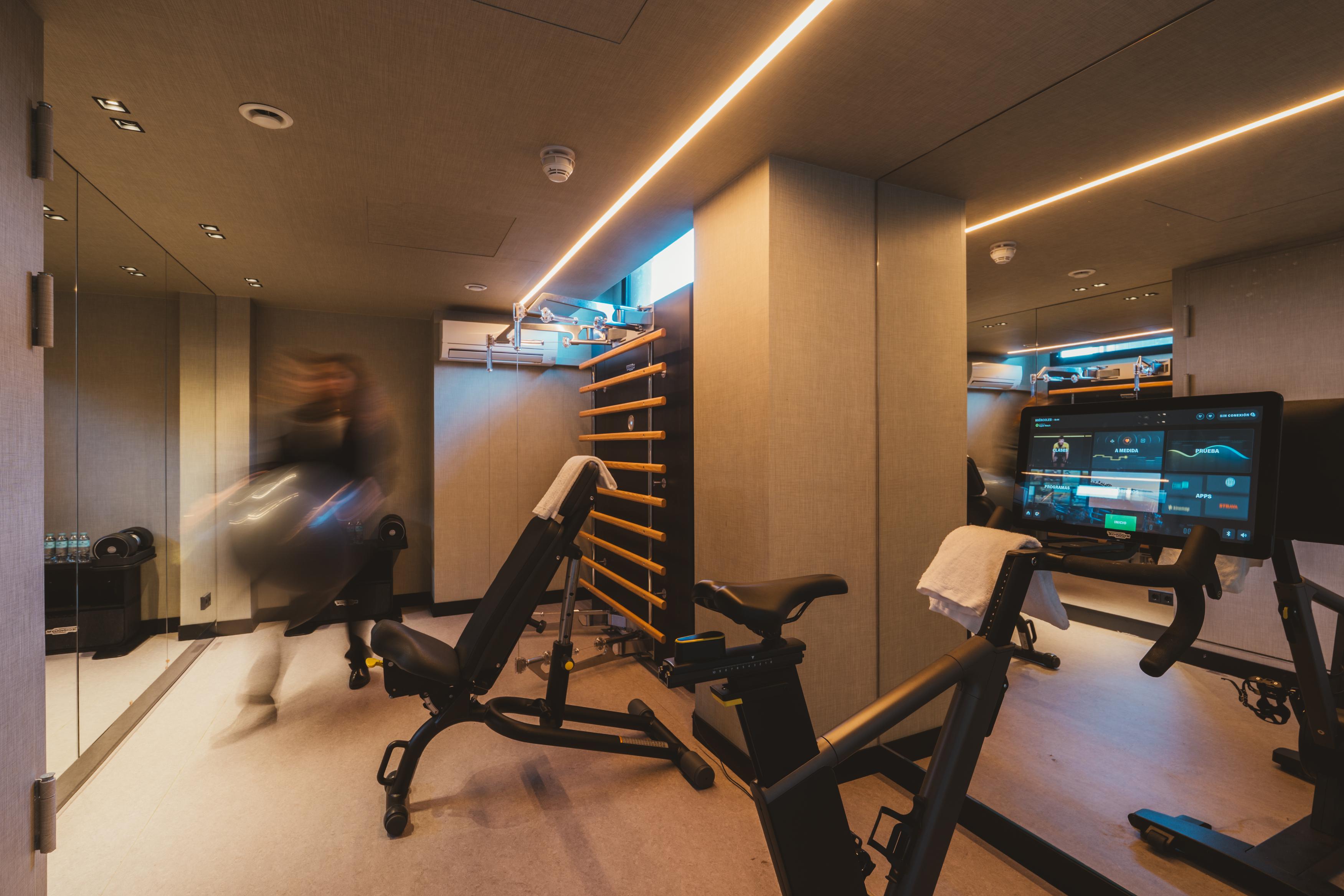 Gimnasio Hotel Arconte, Adults only