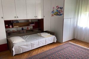 Alquiler Vacacional - Charming apartment in welcoming Struga with AC