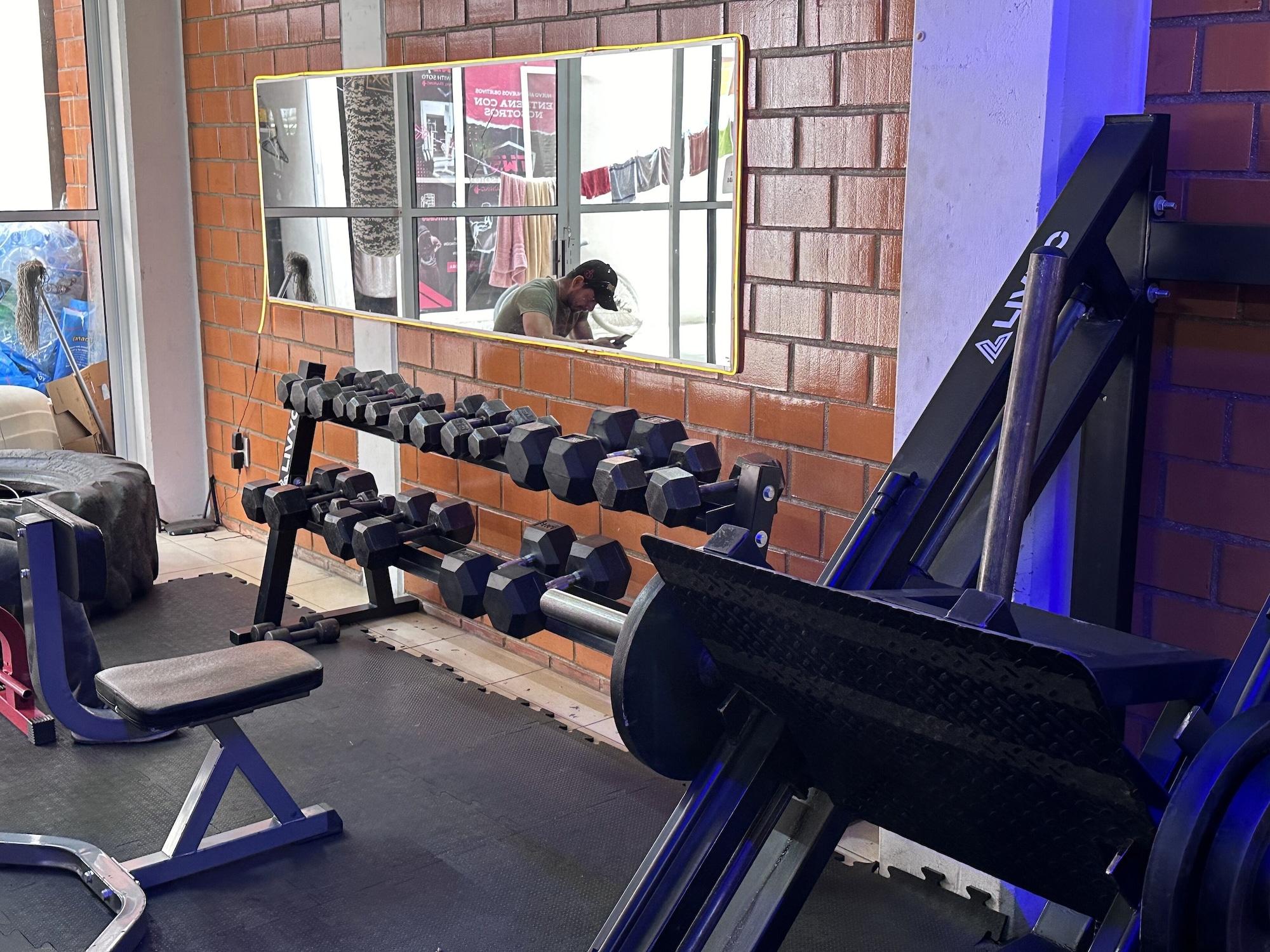 Gimnasio Hotel escalada - Oax Up Suites
