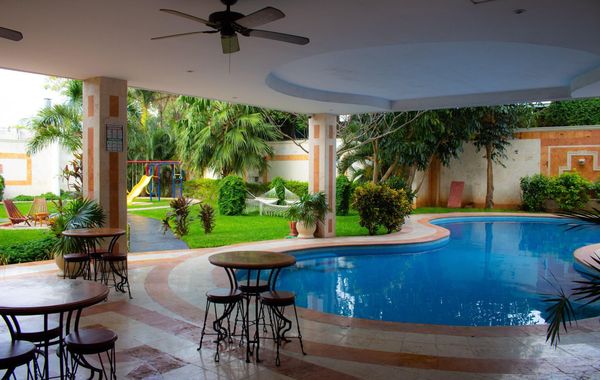Hotel Palacio Maya