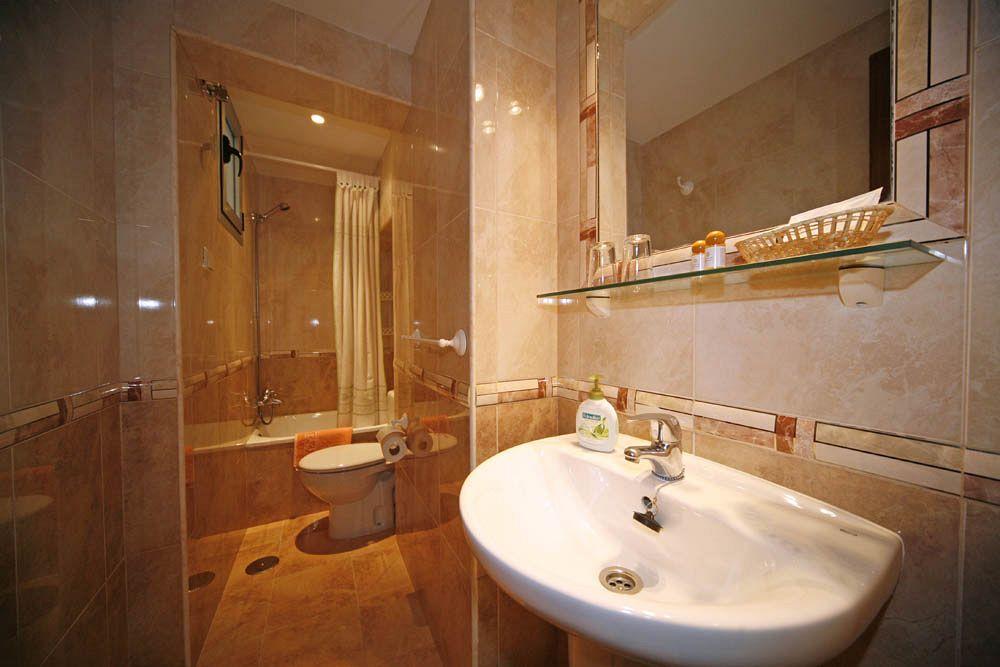 Baño Hostal San Antonio