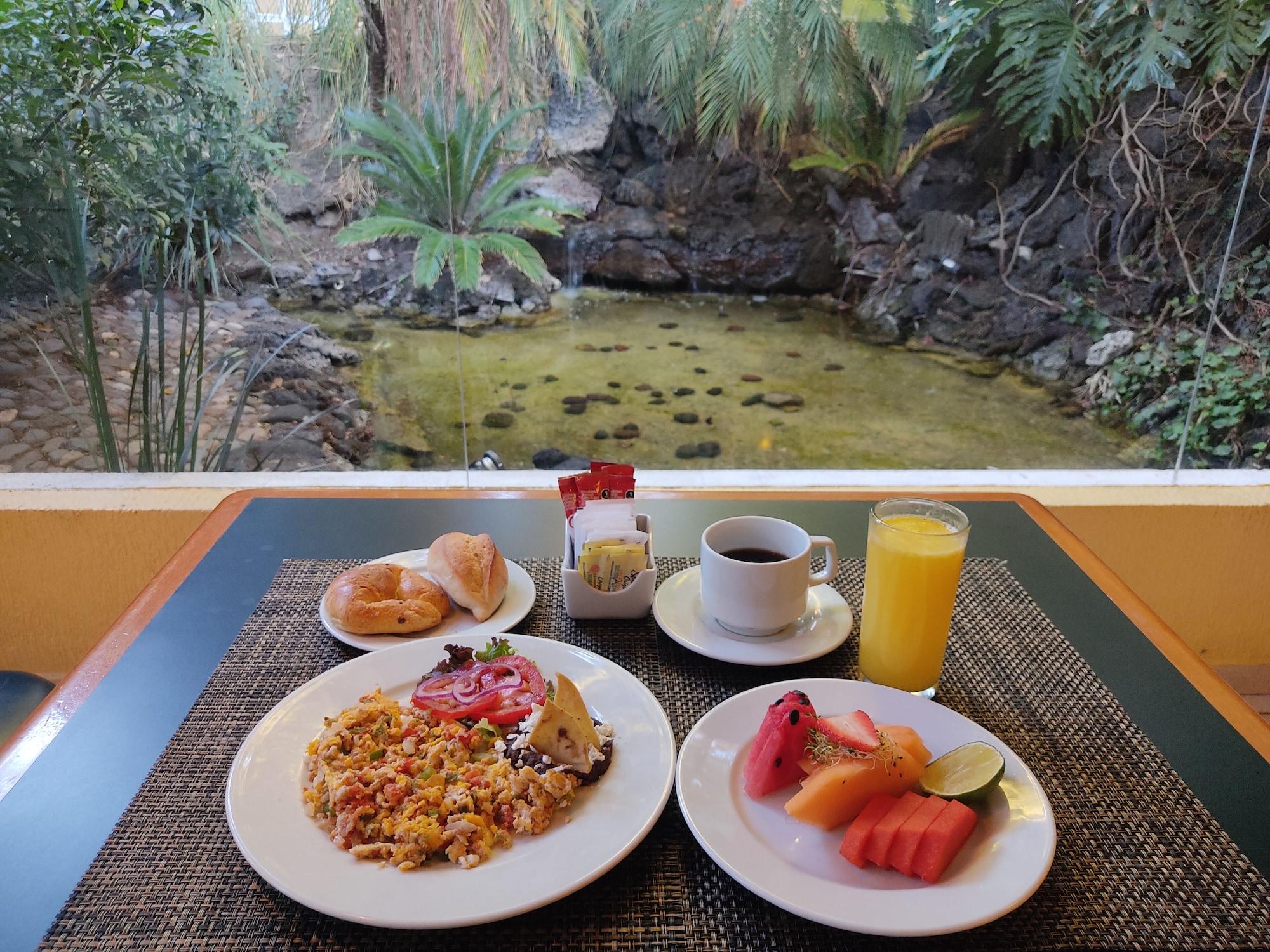 Restaurant Hotel Real Home