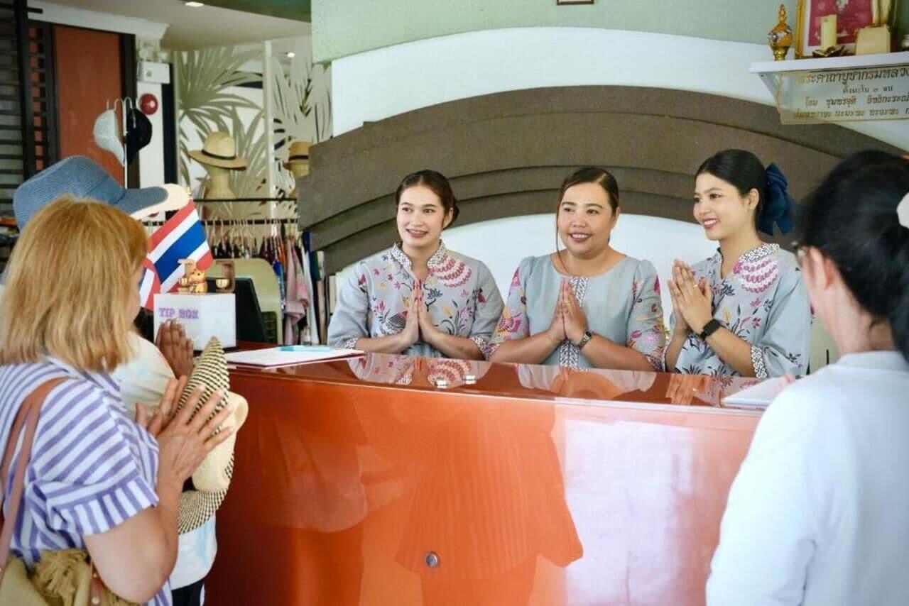 Vista Lobby A-Te Chumphon Hotel