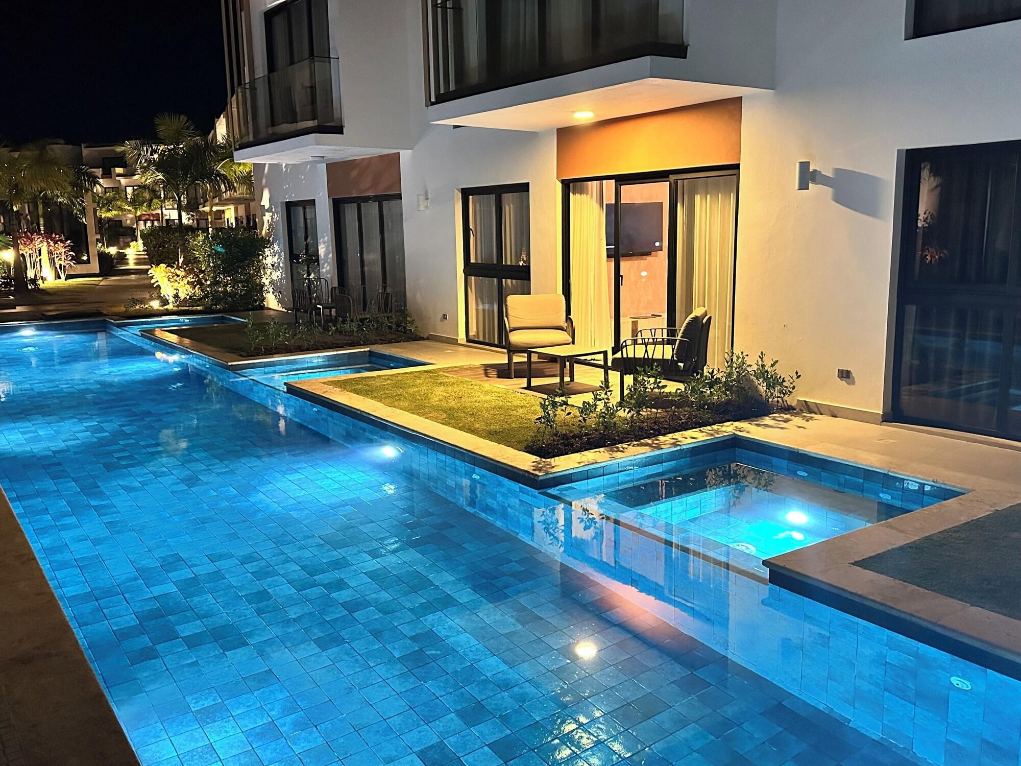 Swim-Up Pool Condo in VistaCana Resort & beach Club