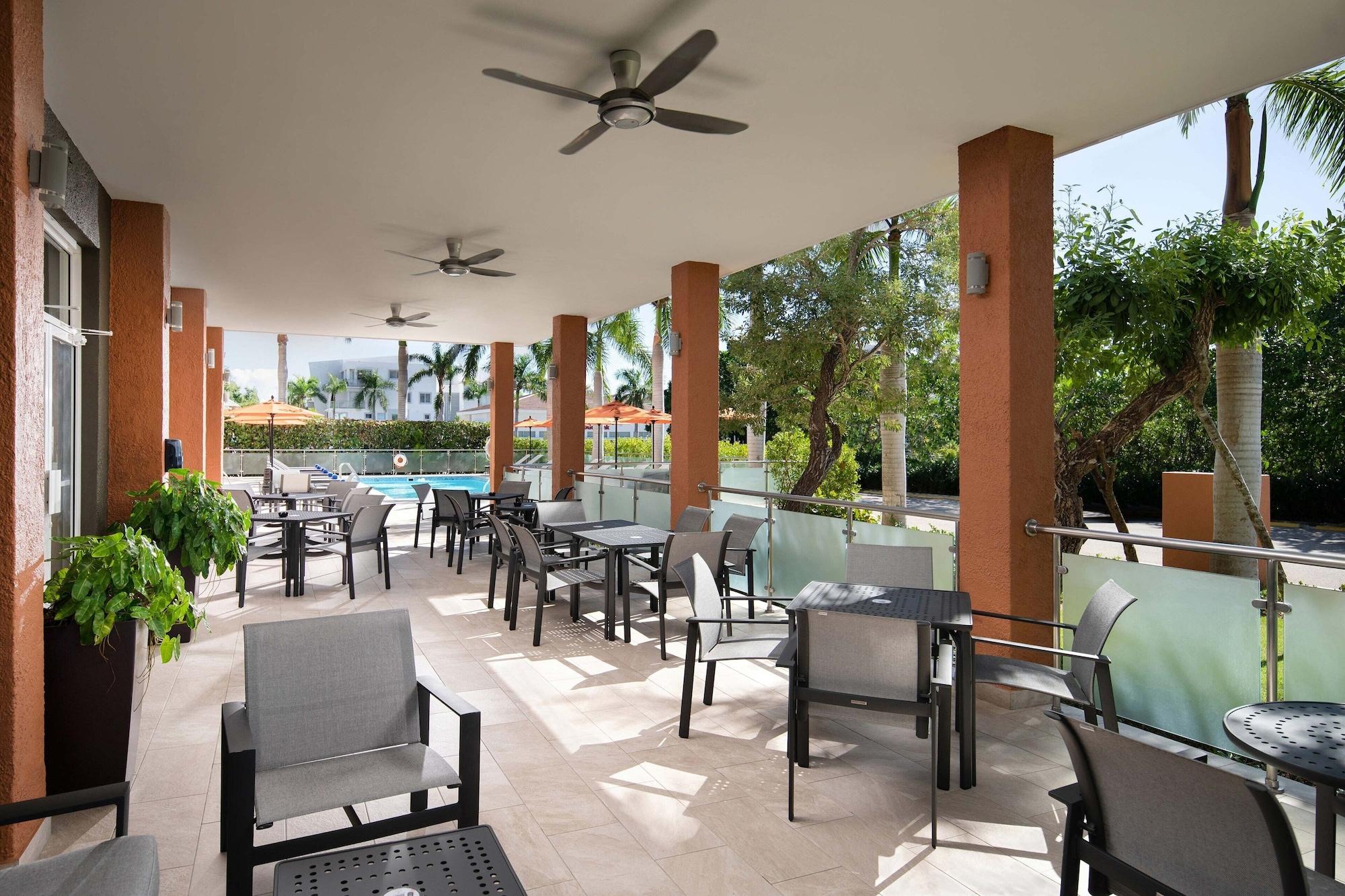 Restaurant Four Points by Sheraton Puntacana