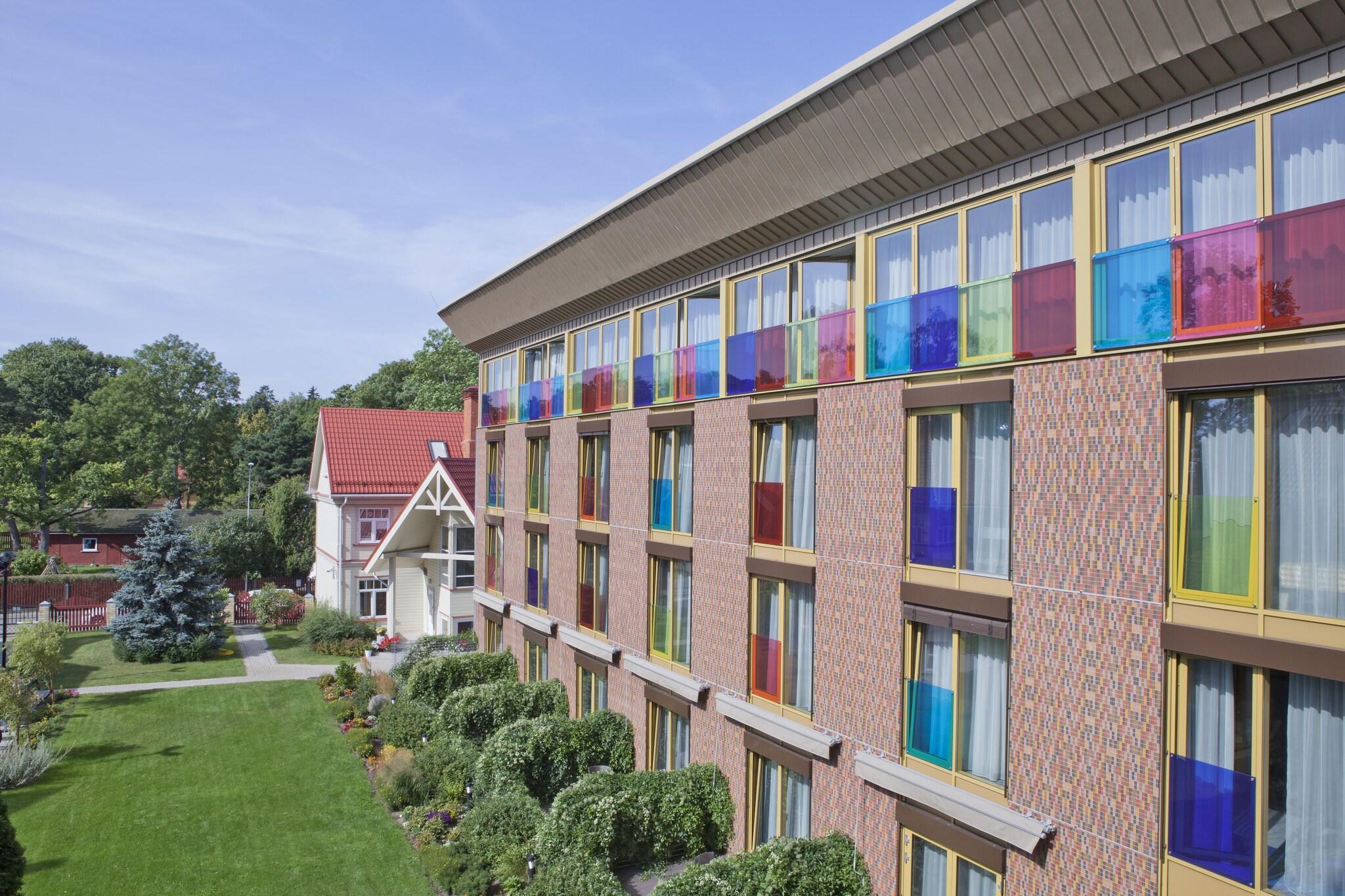 Vista Exterior KURSHI Hotel & SPA