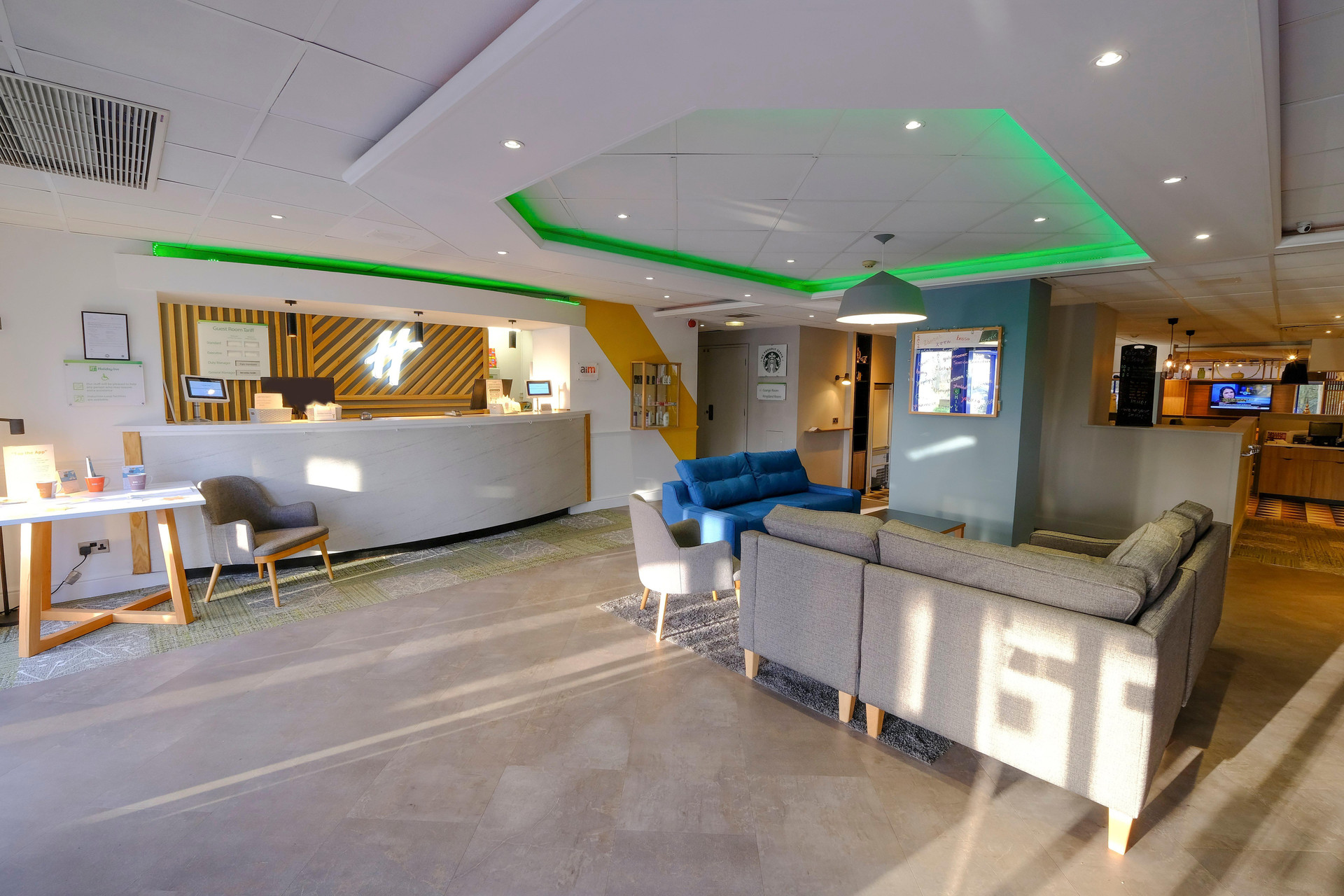 Vista Lobby Holiday Inn Warrington