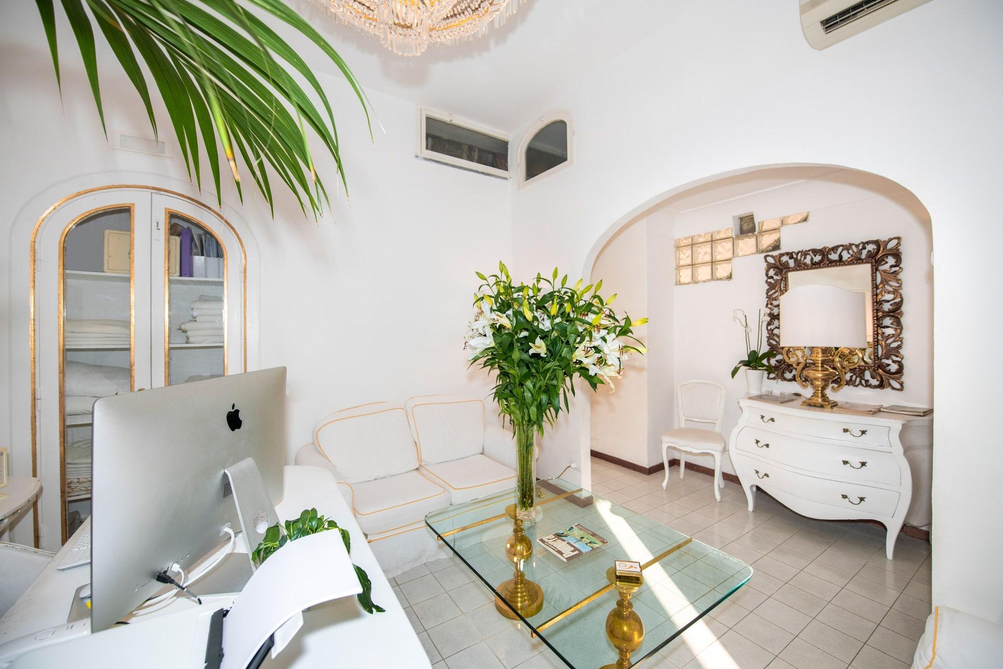Vista Lobby Villa Yiara