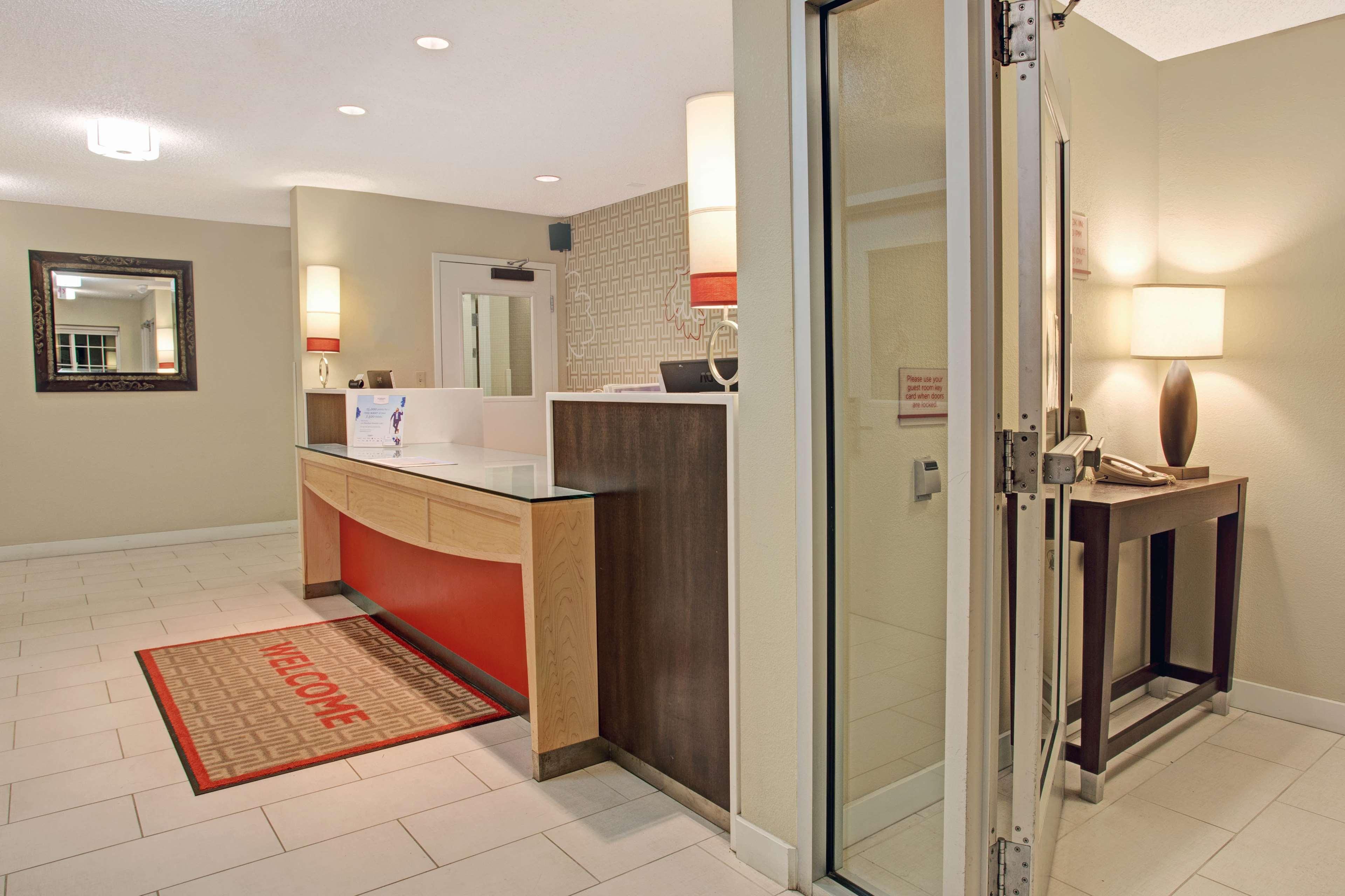Vista Lobby MainStay Suites Denver Tech Center