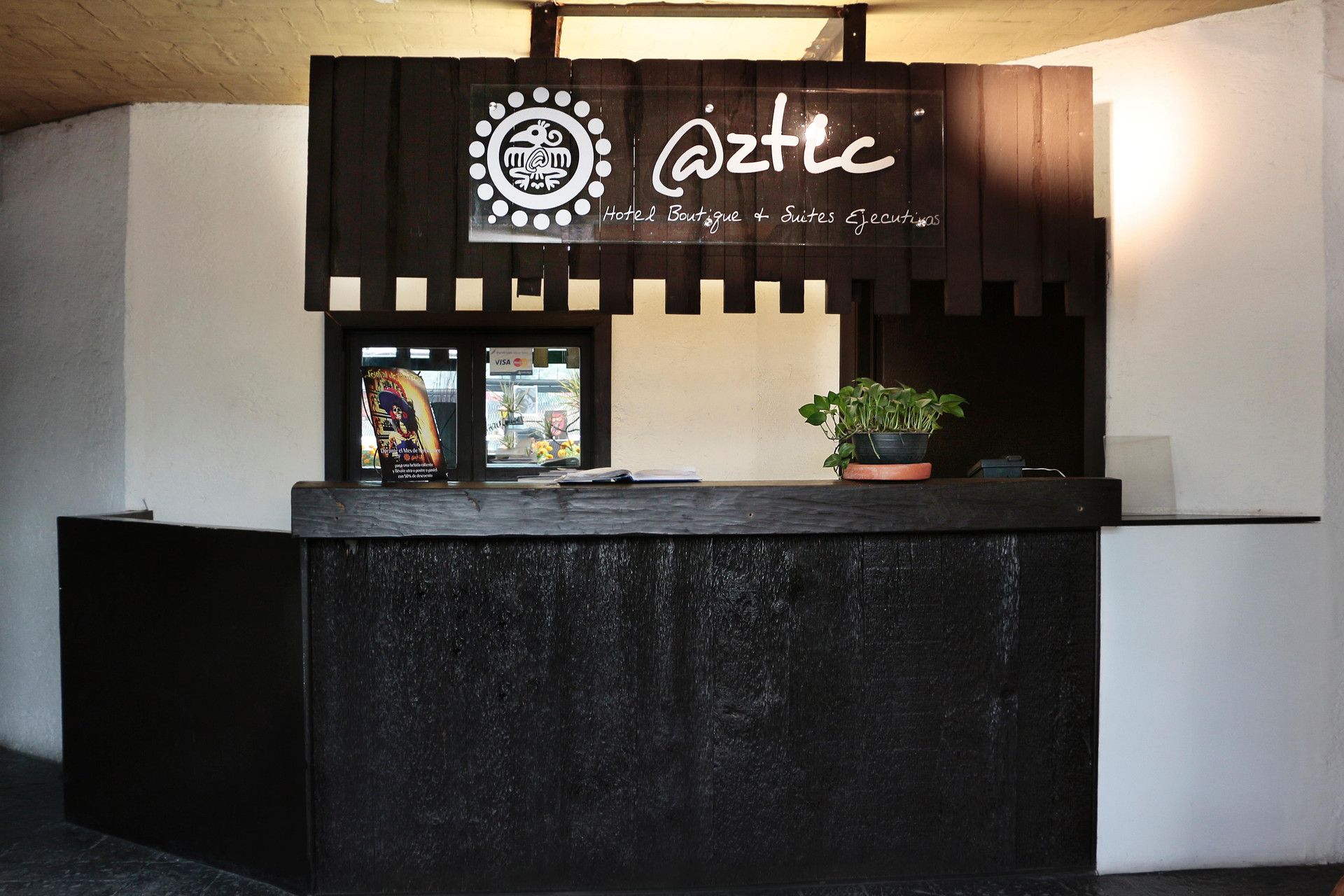 Aztic Hotel y Suites Ejecutivas